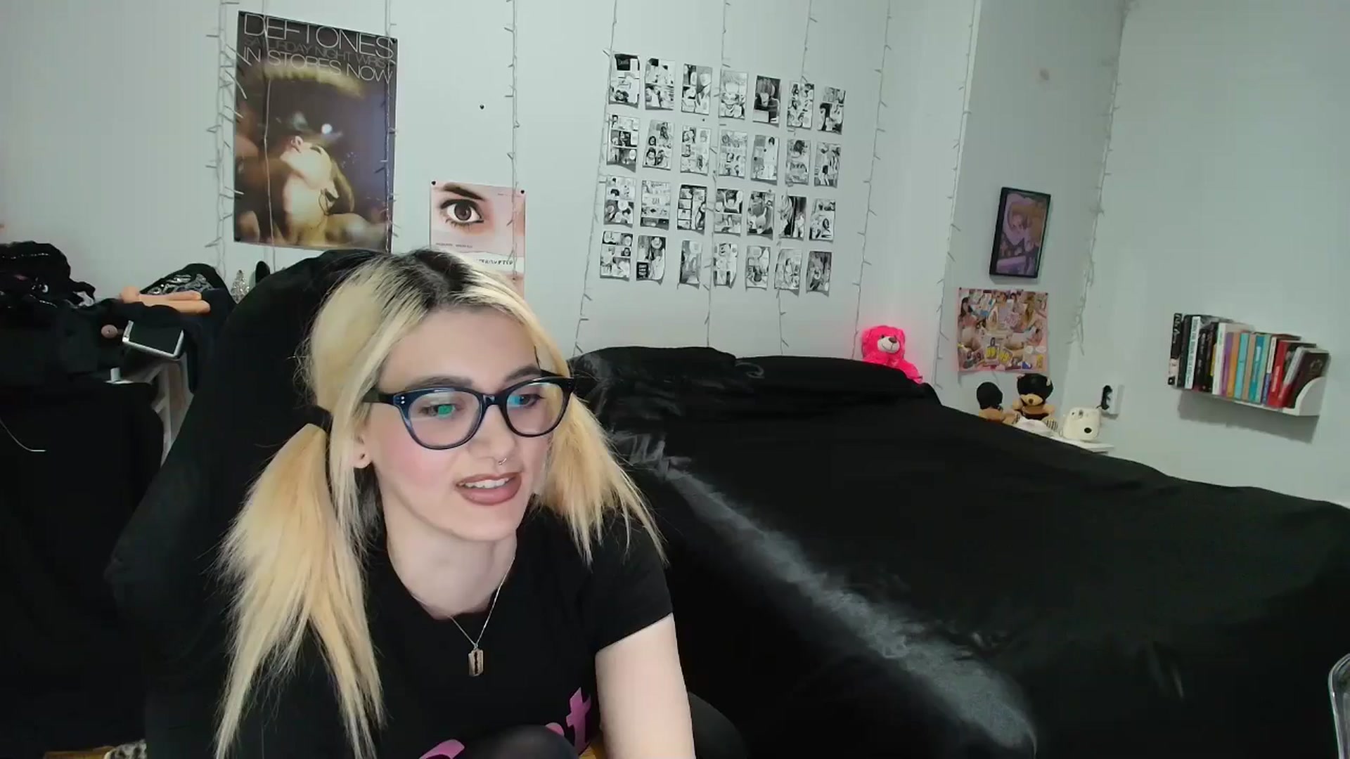 Gallery image thumbnail from AnnaTame's myfreecams stream on, 03/09/2026, 10:21 image 12 of 20