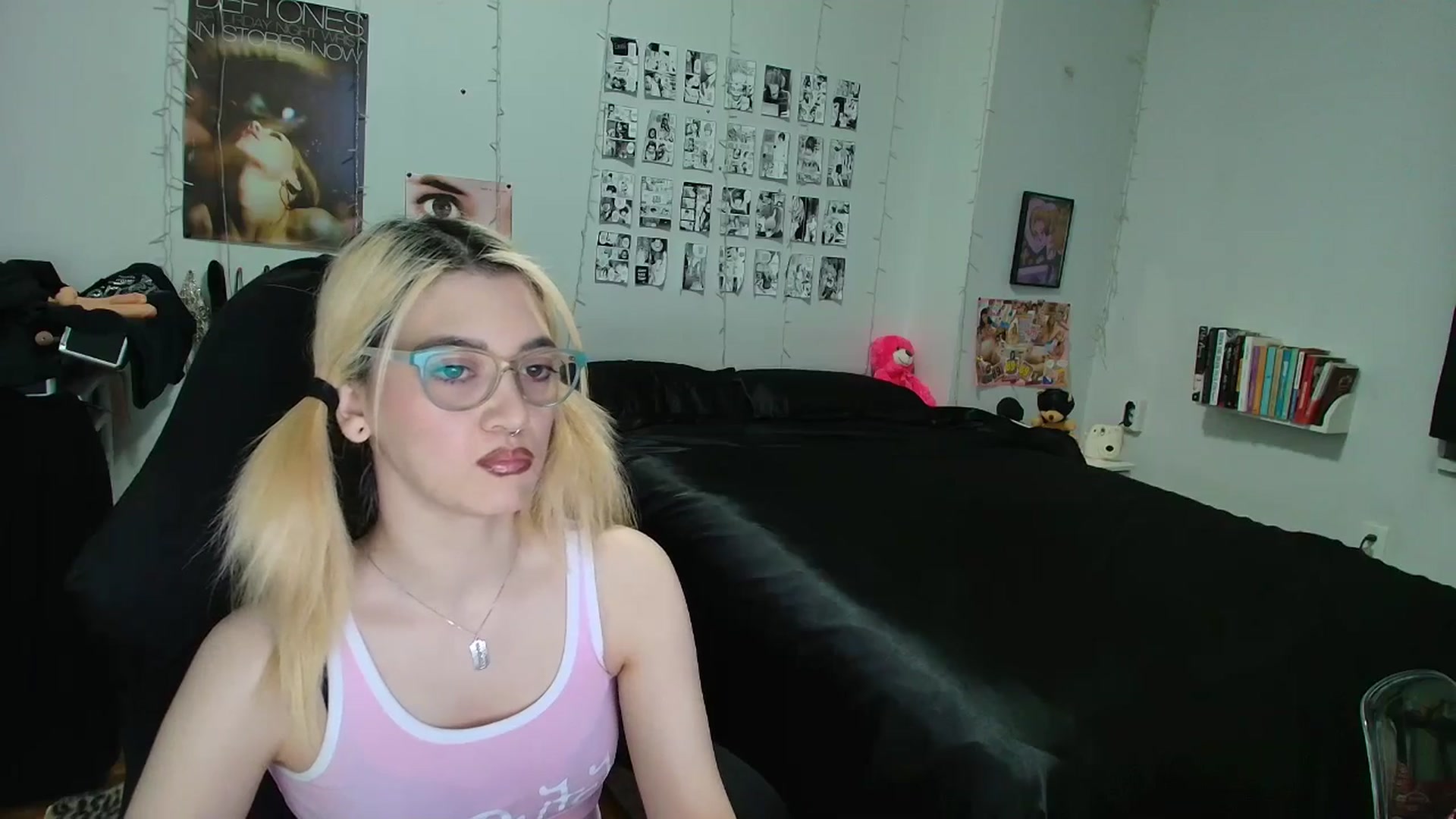 Gallery image thumbnail from AnnaTame's myfreecams stream on, 03/10/2026, 04:36 image 6 of 20