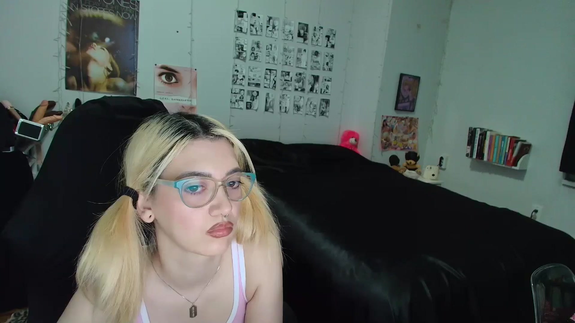 Gallery image thumbnail from AnnaTame's myfreecams stream on, 03/10/2026, 06:50 image 14 of 20