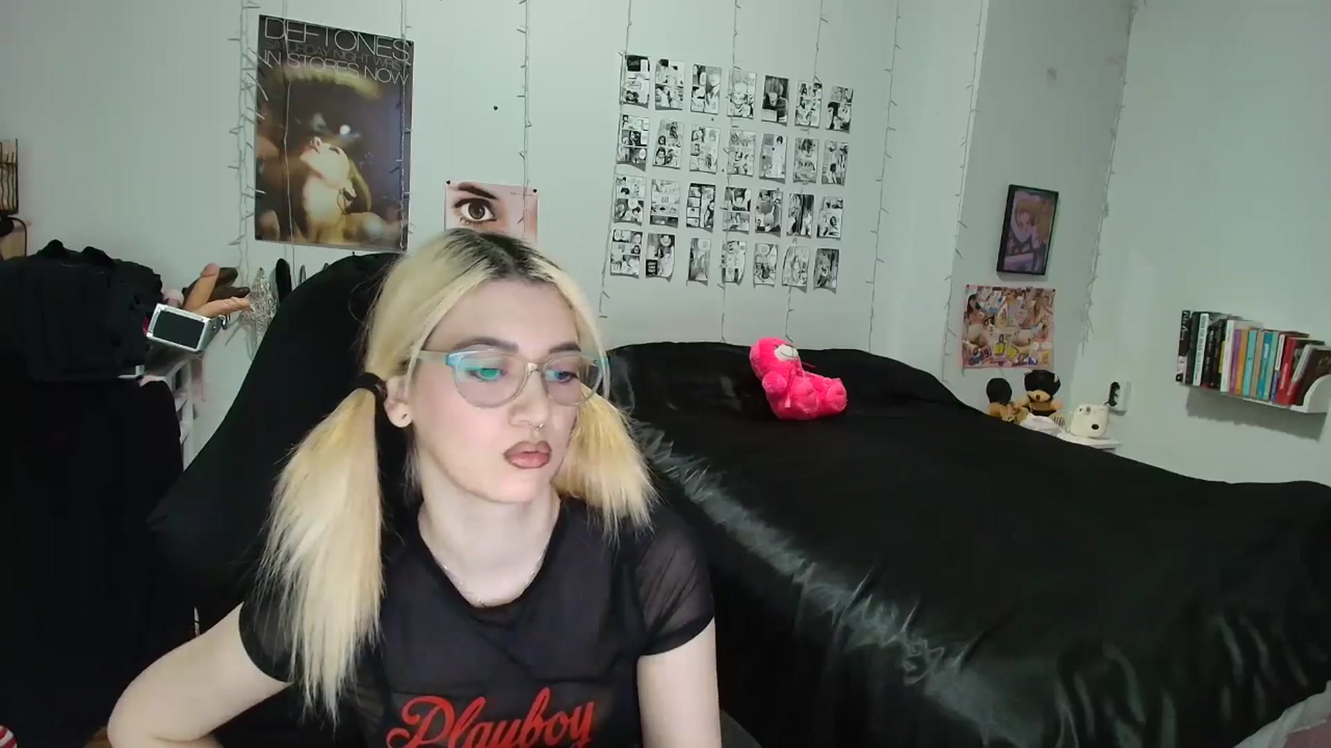 Gallery image thumbnail from AnnaTame's myfreecams stream on, 03/12/2026, 04:36 image 4 of 20