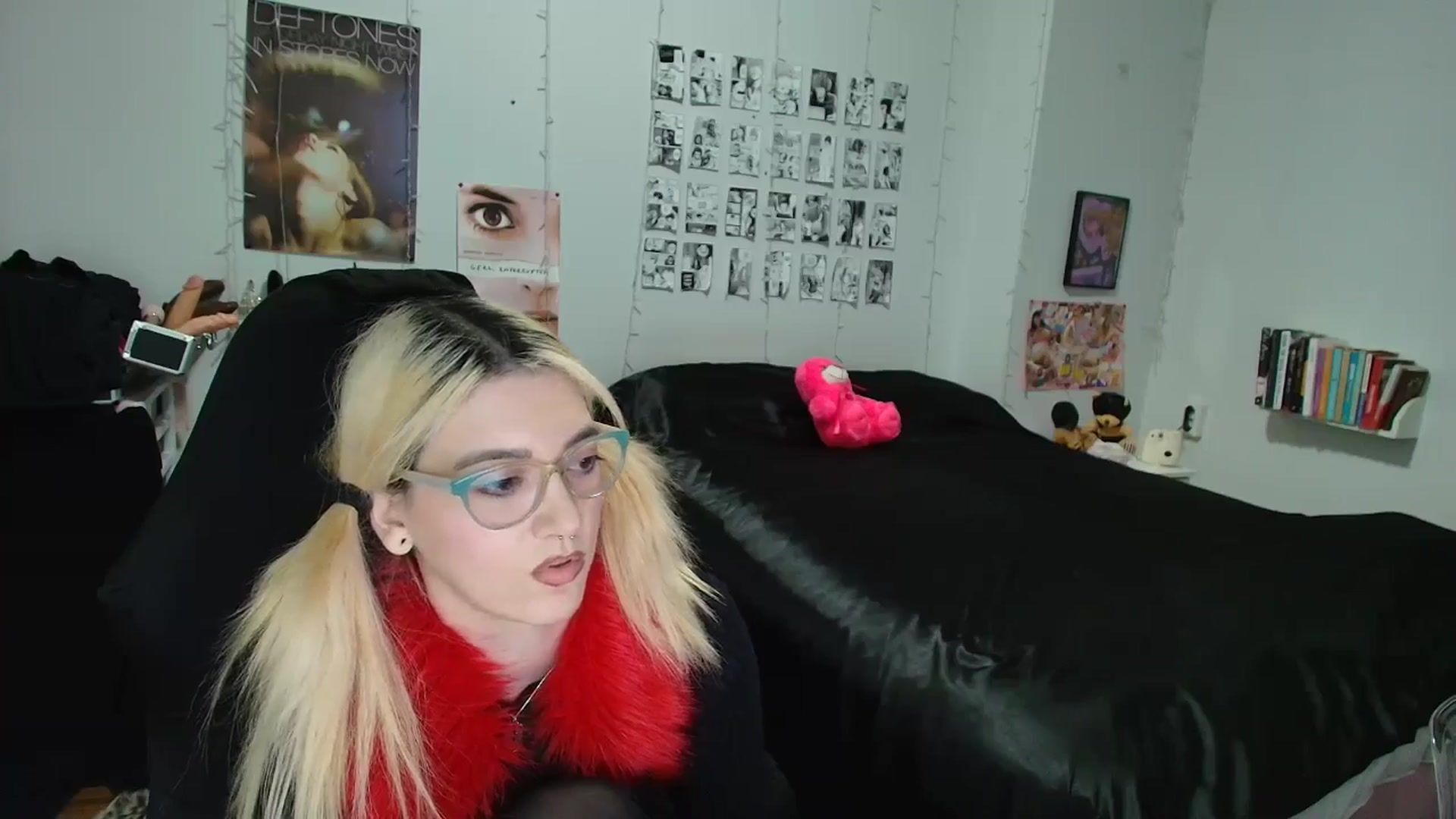 Gallery image thumbnail from AnnaTame's myfreecams stream on, 03/12/2026, 10:22 image 15 of 20