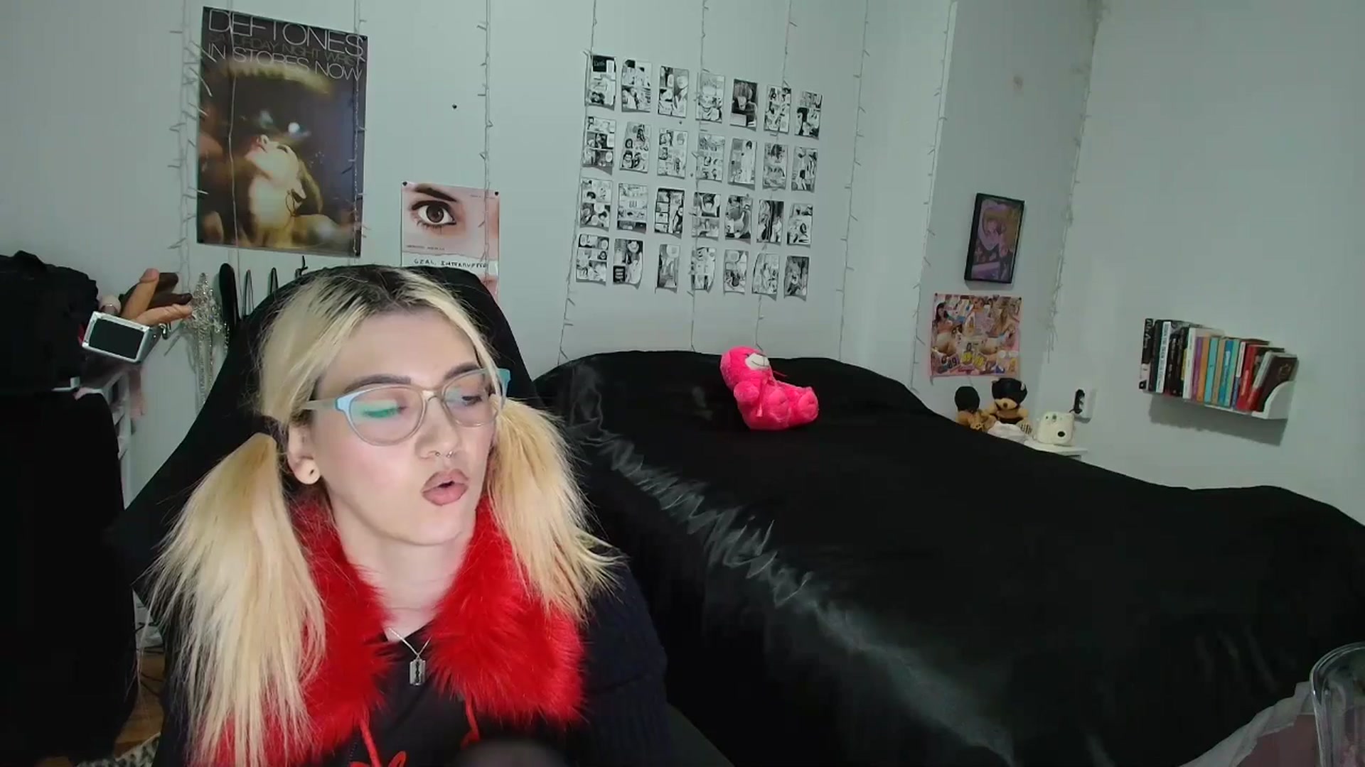 Gallery image thumbnail from AnnaTame's myfreecams stream on, 03/12/2026, 10:22 image 19 of 20