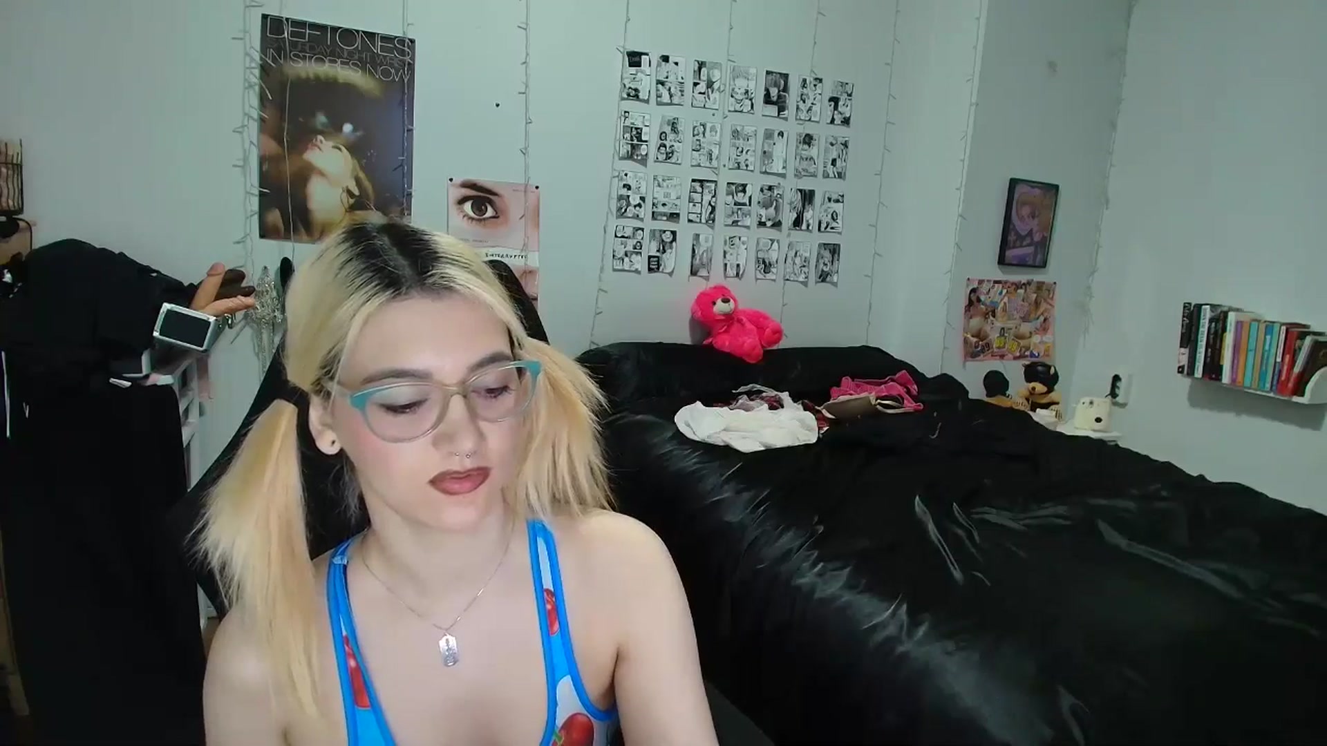 Gallery image thumbnail from AnnaTame's myfreecams stream on, 03/14/2026, 08:03 image 4 of 20