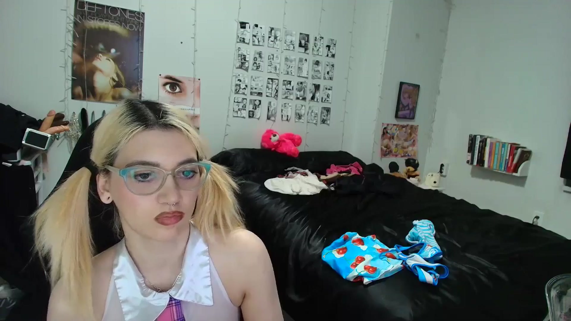 Gallery image thumbnail from AnnaTame's myfreecams stream on, 03/14/2026, 08:03 image 8 of 20