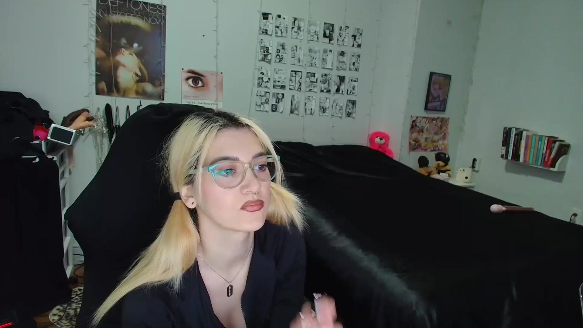 Gallery image thumbnail from AnnaTame's myfreecams stream on, 03/15/2026, 04:28 image 6 of 20