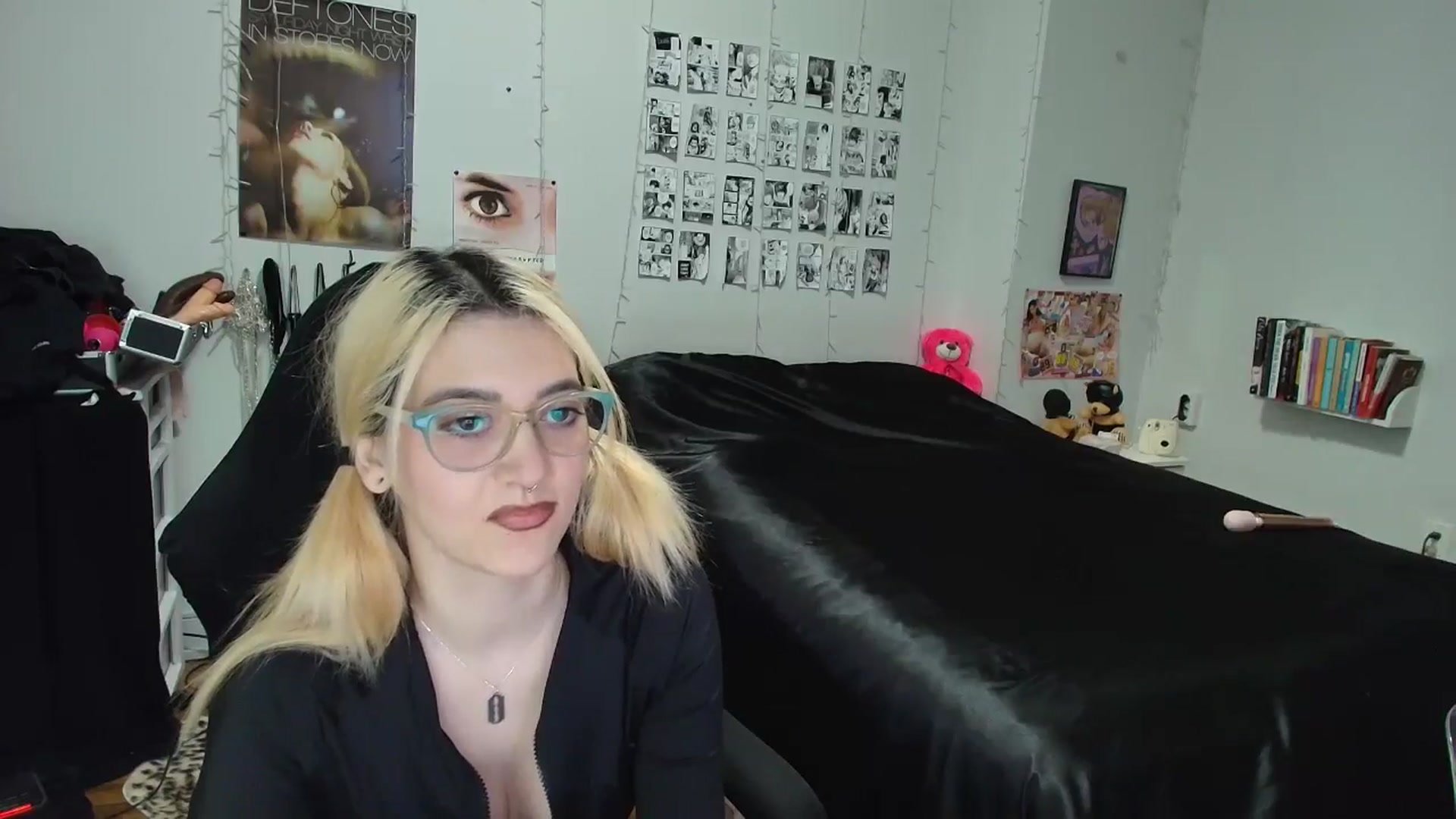 Gallery image thumbnail from AnnaTame's myfreecams stream on, 03/15/2026, 04:28 image 8 of 20