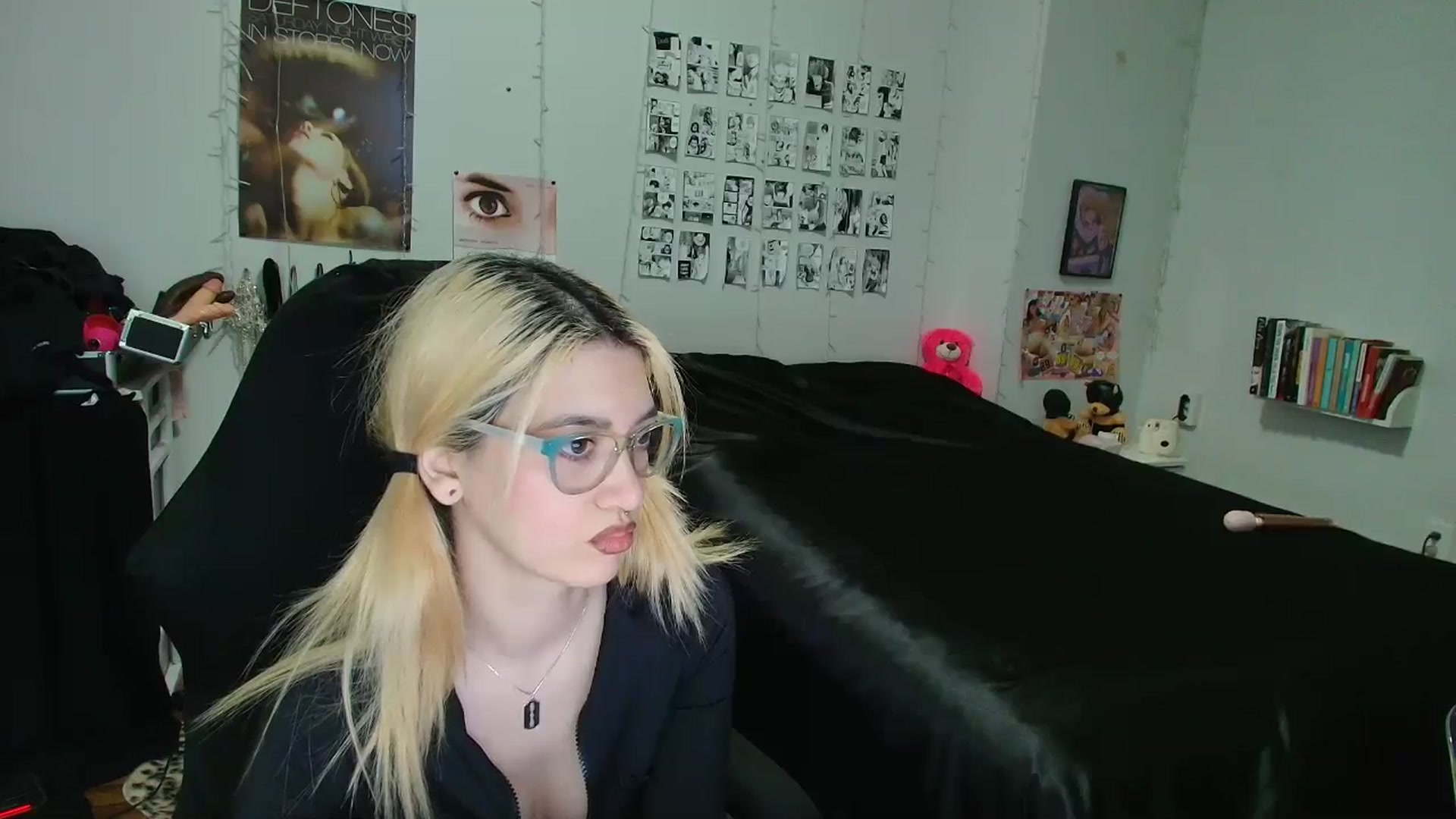 Gallery image thumbnail from AnnaTame's myfreecams stream on, 03/15/2026, 04:28 image 19 of 20