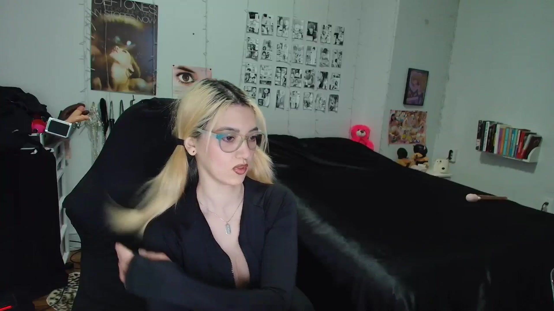 Gallery image thumbnail from AnnaTame's myfreecams stream on, 03/15/2026, 04:28 image 5 of 20