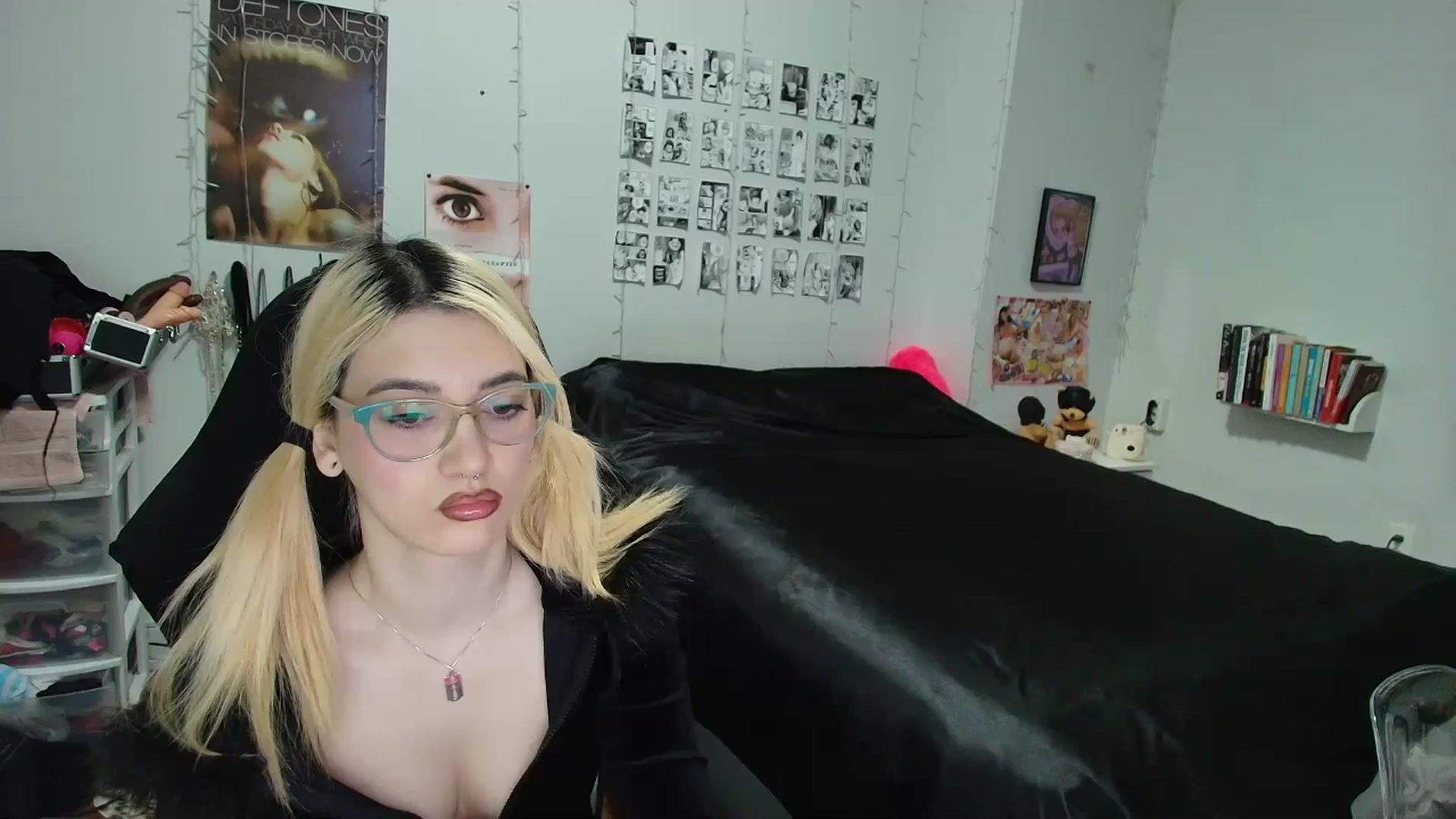 Gallery image thumbnail from AnnaTame's myfreecams stream on, 03/17/2026, 02:47 image 14 of 20