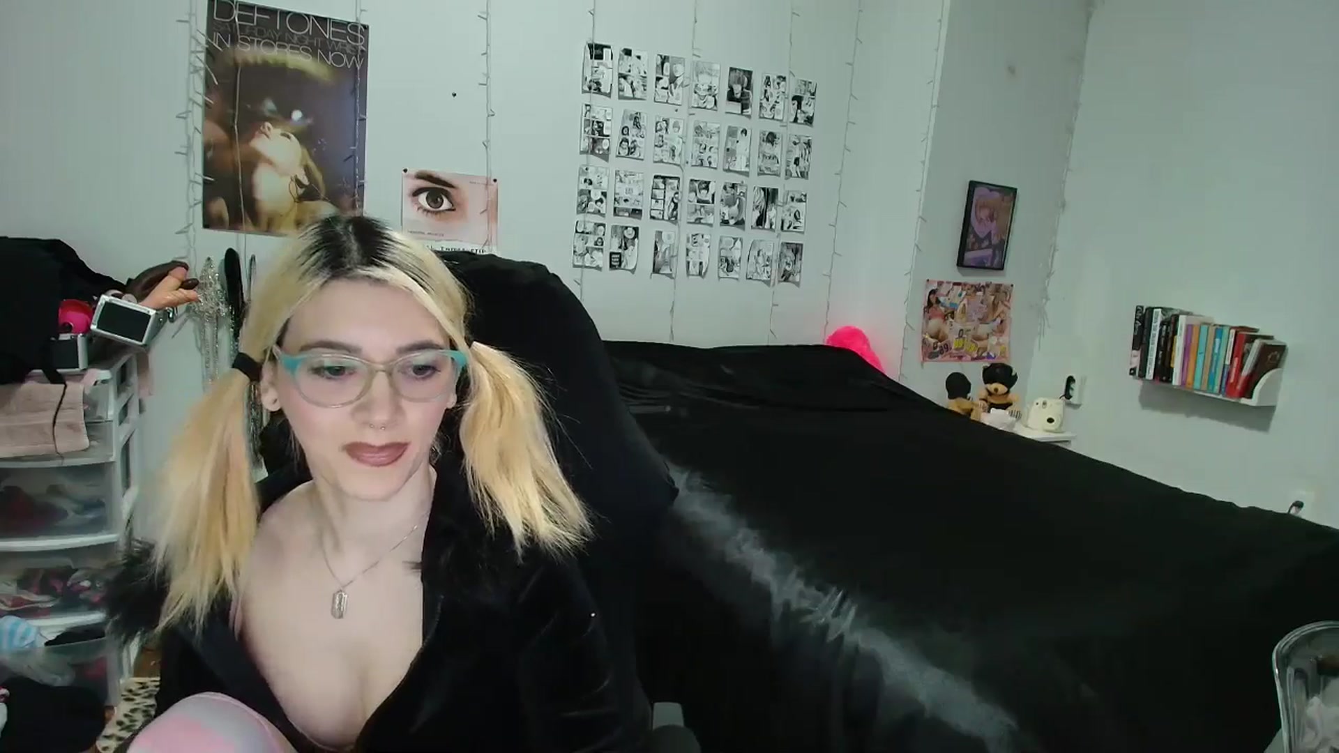 Gallery image thumbnail from AnnaTame's myfreecams stream on, 03/17/2026, 07:35 image 6 of 20