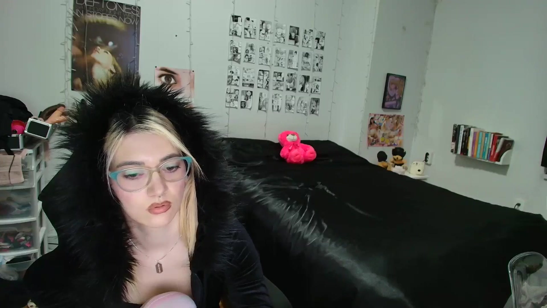 Gallery image thumbnail from AnnaTame's myfreecams stream on, 03/17/2026, 08:30 image 19 of 20