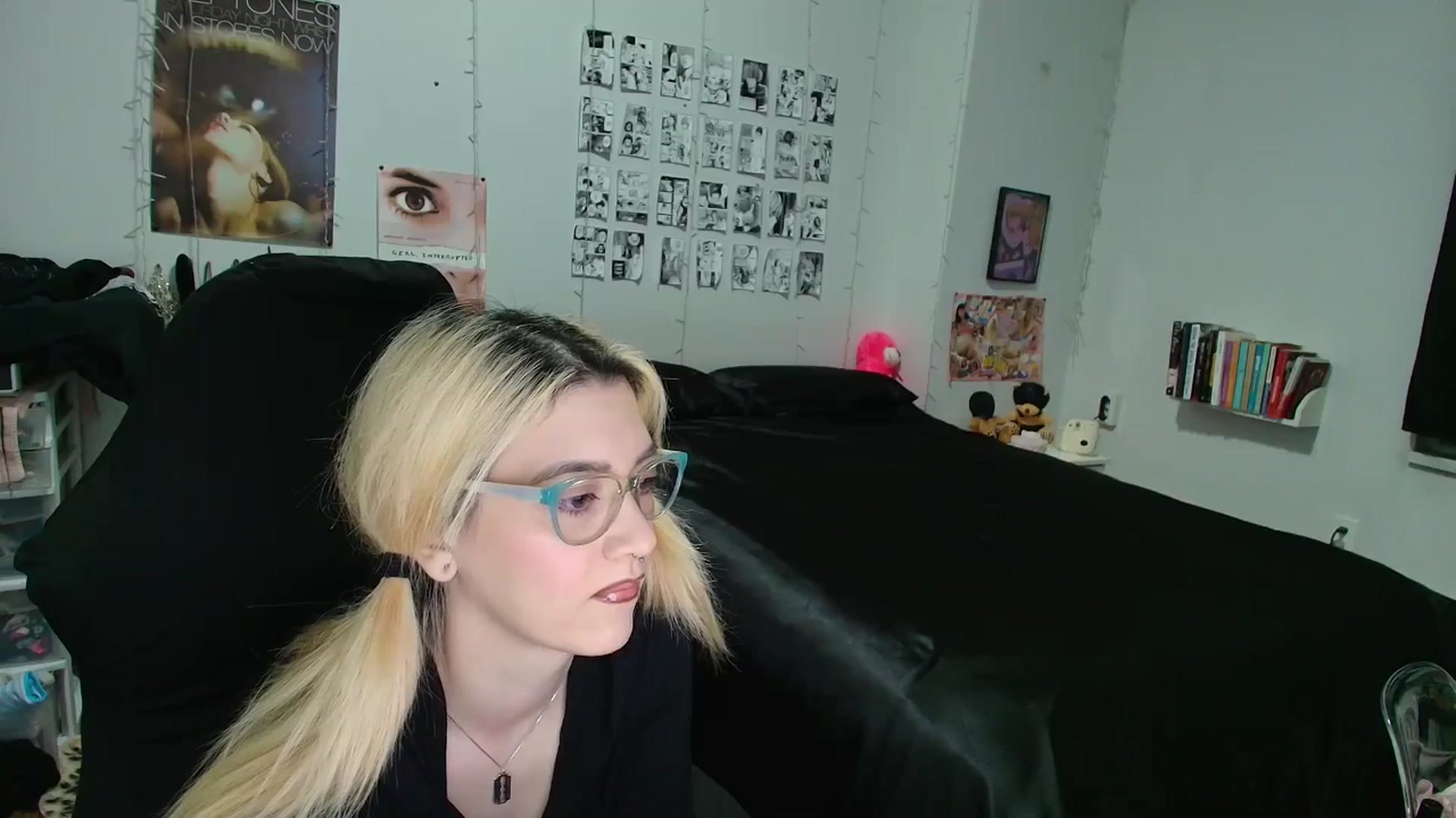 Gallery image thumbnail from AnnaTame's myfreecams stream on, 03/18/2026, 04:42 image 3 of 20