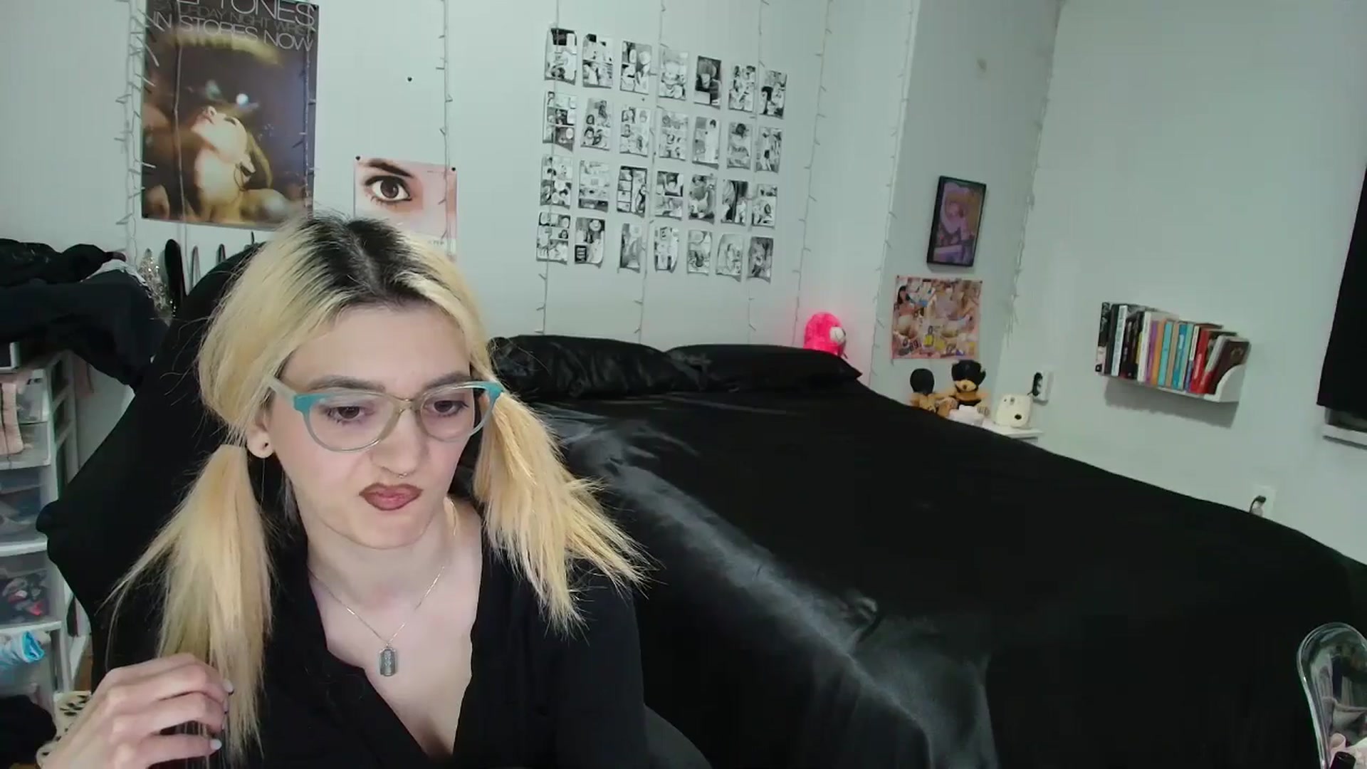 Gallery image thumbnail from AnnaTame's myfreecams stream on, 03/18/2026, 04:42 image 6 of 20