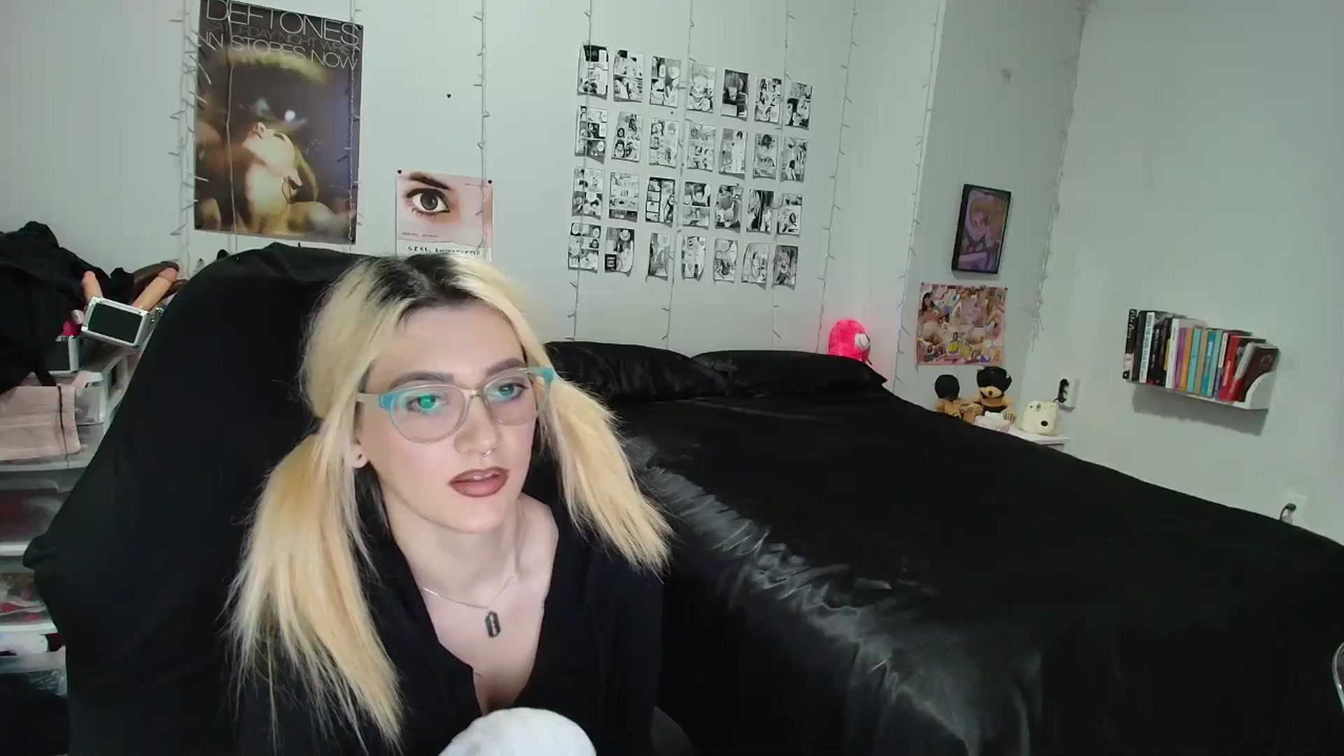 Gallery image thumbnail from AnnaTame's myfreecams stream on, 03/18/2026, 05:59 image 20 of 20