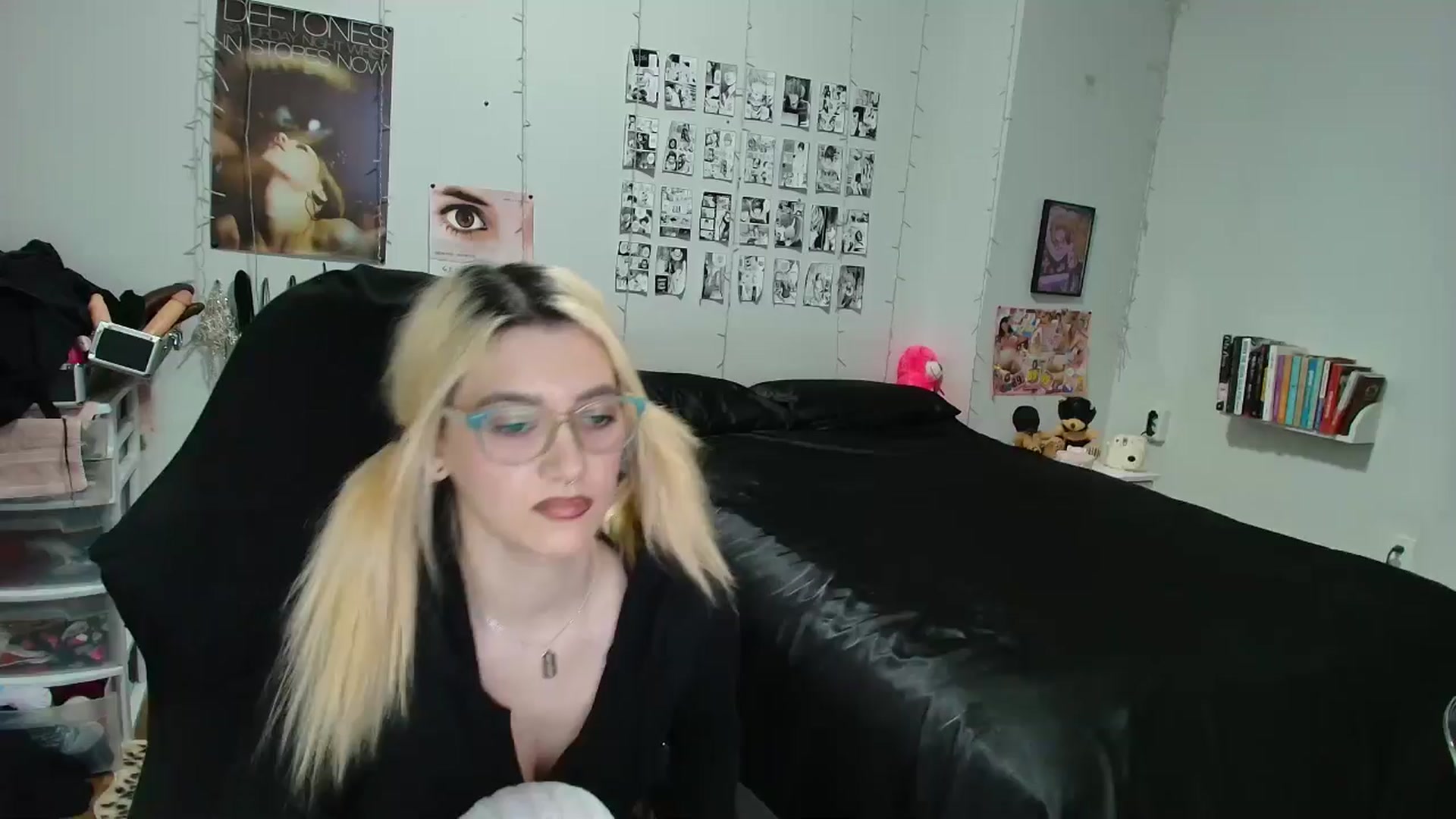 Gallery image thumbnail from AnnaTame's myfreecams stream on, 03/18/2026, 05:59 image 8 of 20