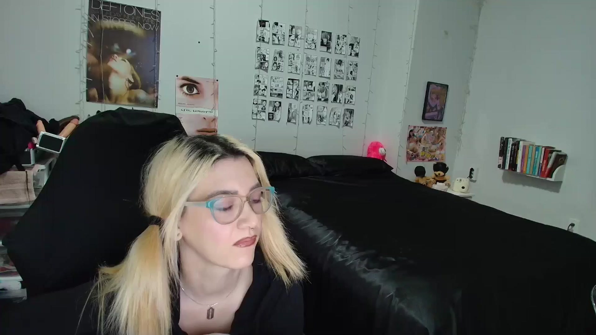 Gallery image thumbnail from AnnaTame's myfreecams stream on, 03/18/2026, 05:59 image 11 of 20