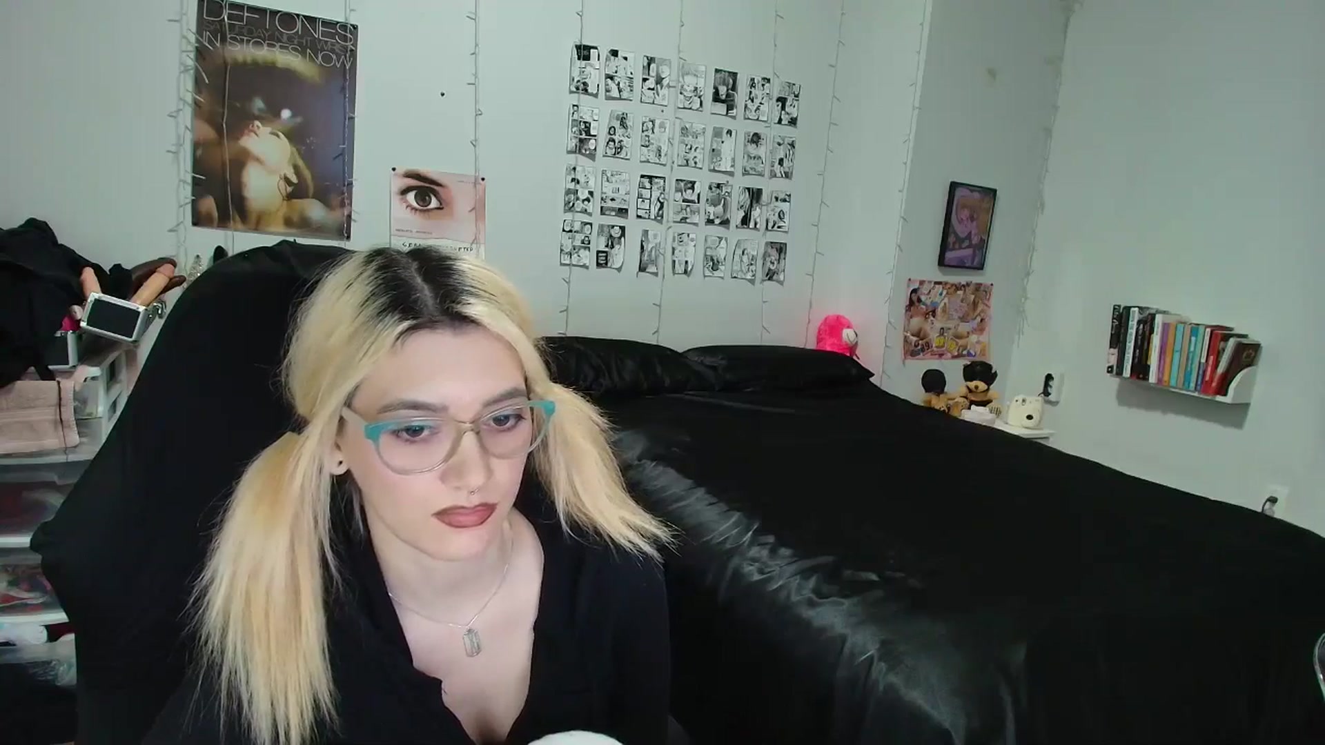 Gallery image thumbnail from AnnaTame's myfreecams stream on, 03/18/2026, 05:59 image 14 of 20