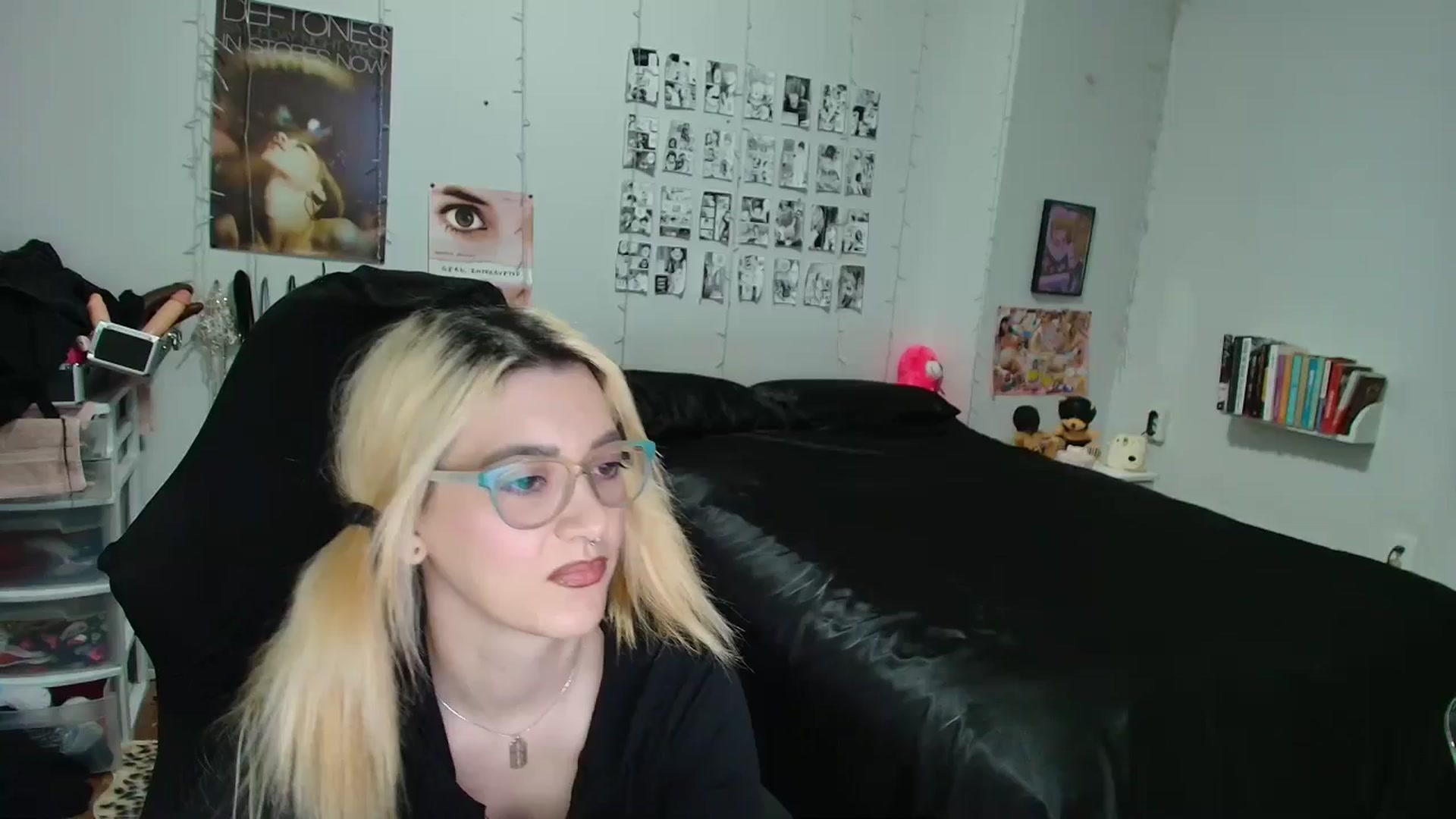 Gallery image thumbnail from AnnaTame's myfreecams stream on, 03/18/2026, 05:59 image 6 of 20