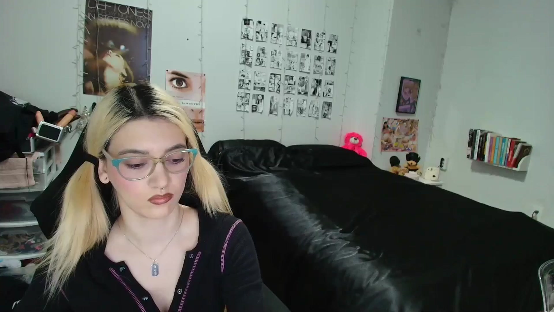 Gallery image thumbnail from AnnaTame's myfreecams stream on, 03/19/2026, 05:17 image 10 of 20
