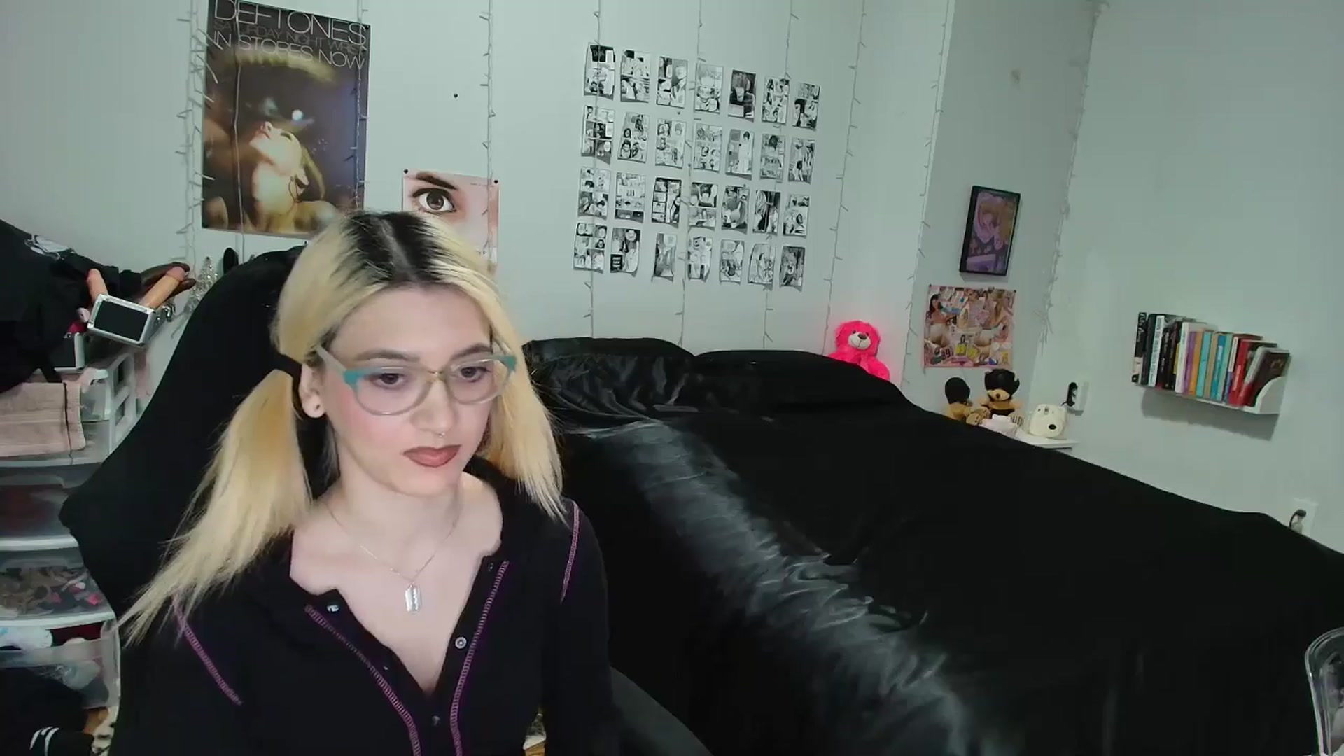 Gallery image thumbnail from AnnaTame's myfreecams stream on, 03/19/2026, 05:17 image 12 of 20