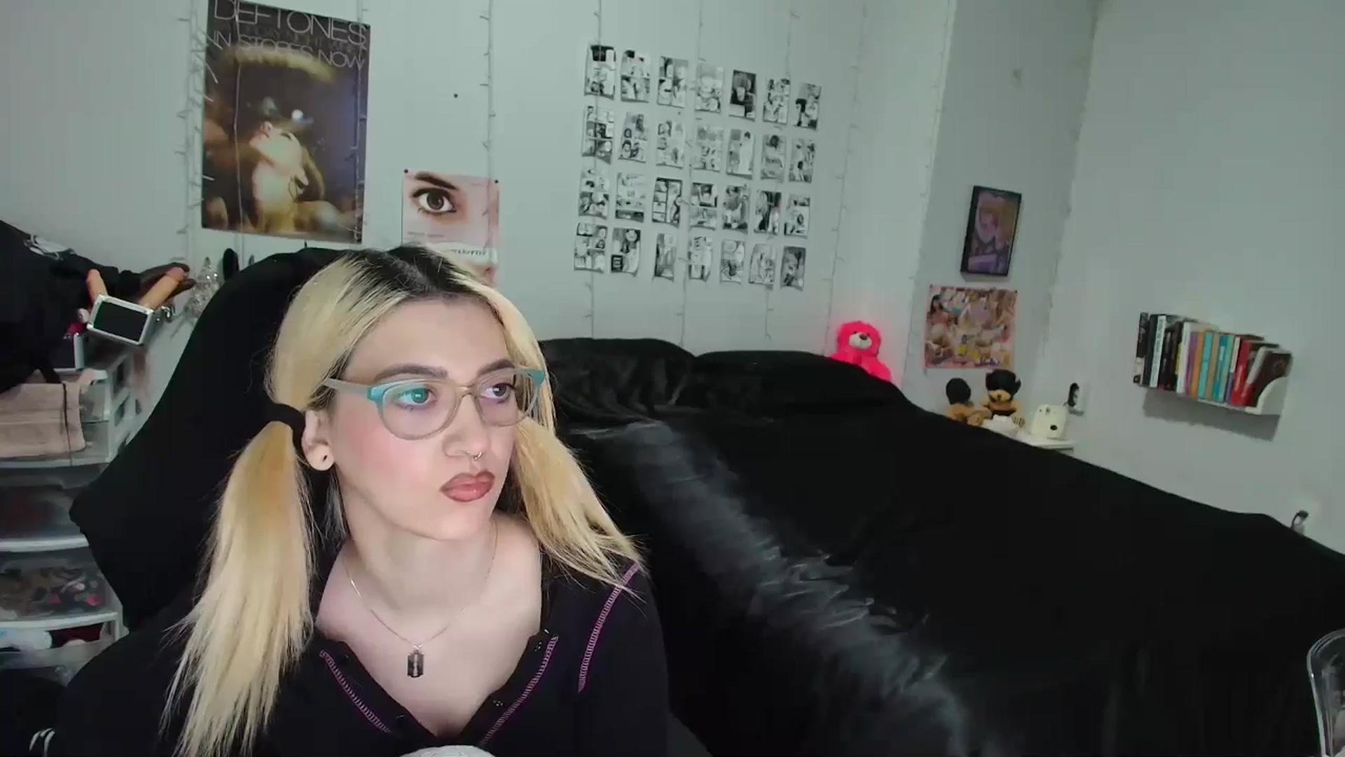 Gallery image thumbnail from AnnaTame's myfreecams stream on, 03/19/2026, 05:17 image 2 of 20