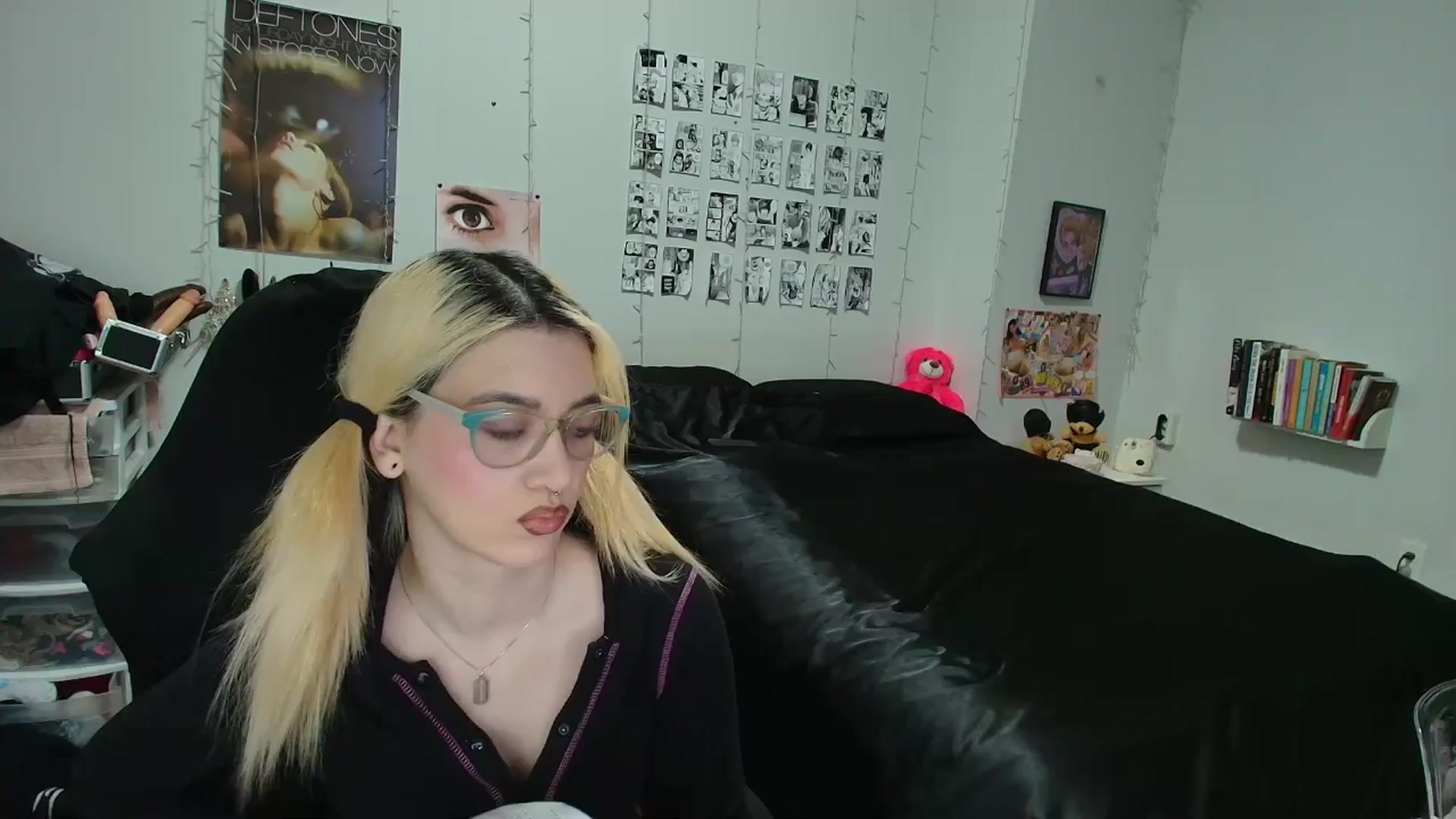 Gallery image thumbnail from AnnaTame's myfreecams stream on, 03/19/2026, 05:17 image 1 of 20