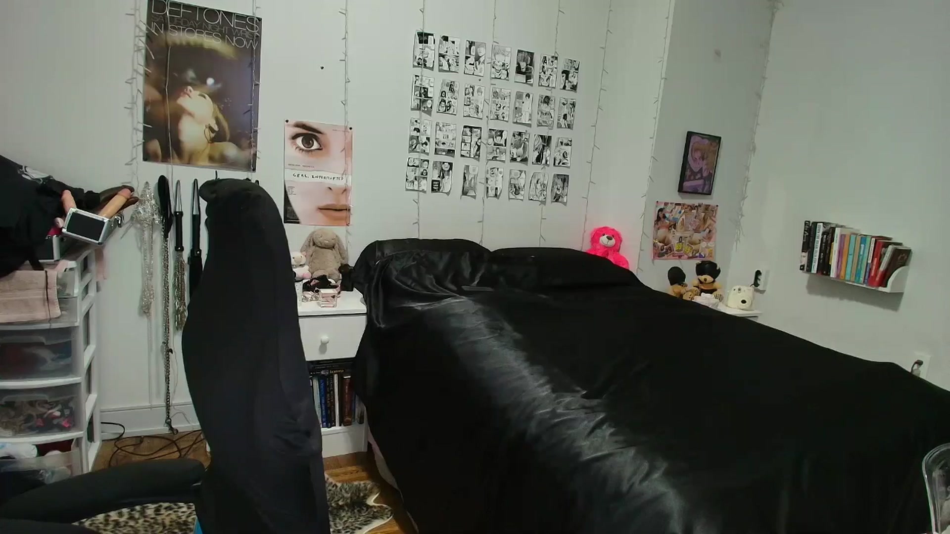 Gallery image thumbnail from AnnaTame's myfreecams stream on, 03/19/2026, 05:17 image 19 of 20