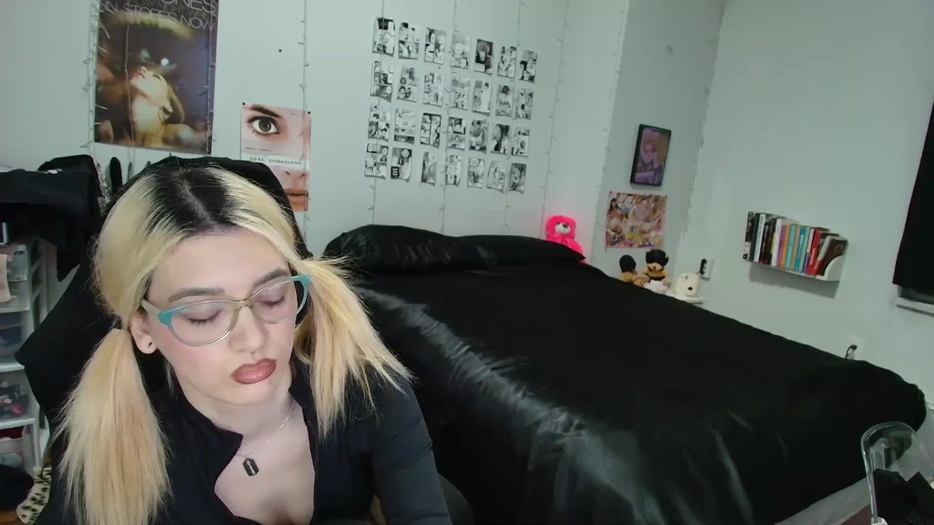Gallery image thumbnail from AnnaTame's myfreecams stream on, 03/20/2026, 03:23 image 18 of 20