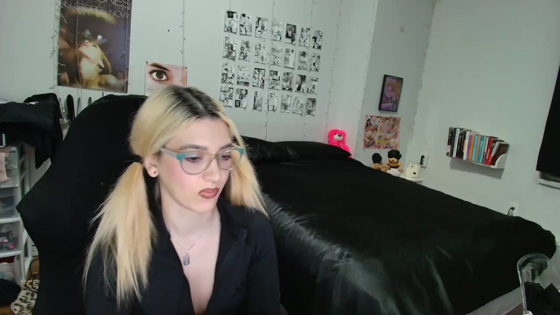 Gallery image thumbnail from AnnaTame's myfreecams stream on, 03/20/2026, 03:23 image 3 of 20