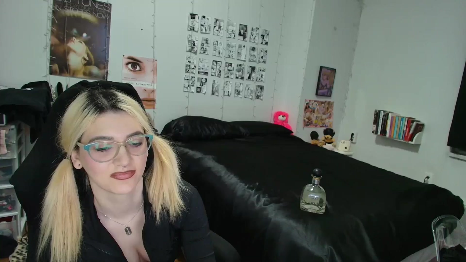 Gallery image thumbnail from AnnaTame's myfreecams stream on, 03/20/2026, 04:36 image 17 of 20