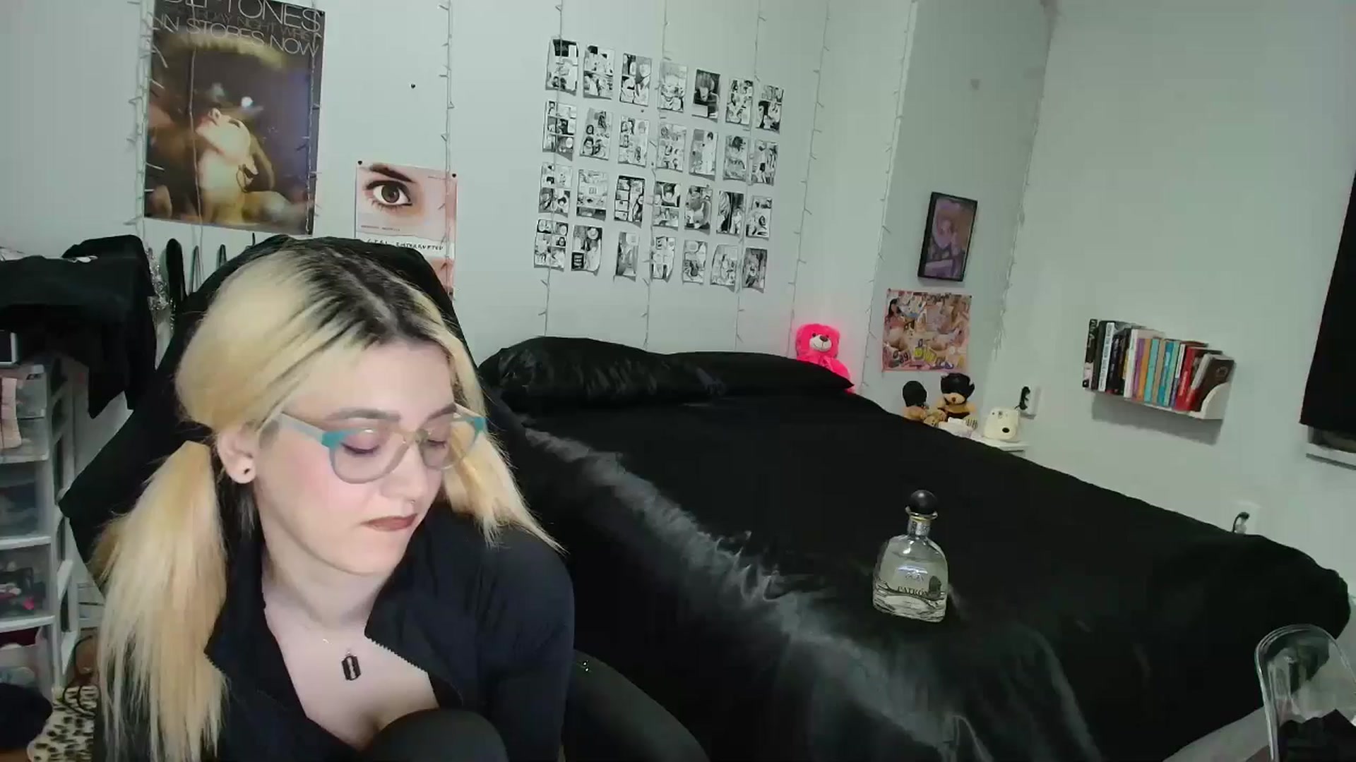 Gallery image thumbnail from AnnaTame's myfreecams stream on, 03/20/2026, 04:36 image 19 of 20