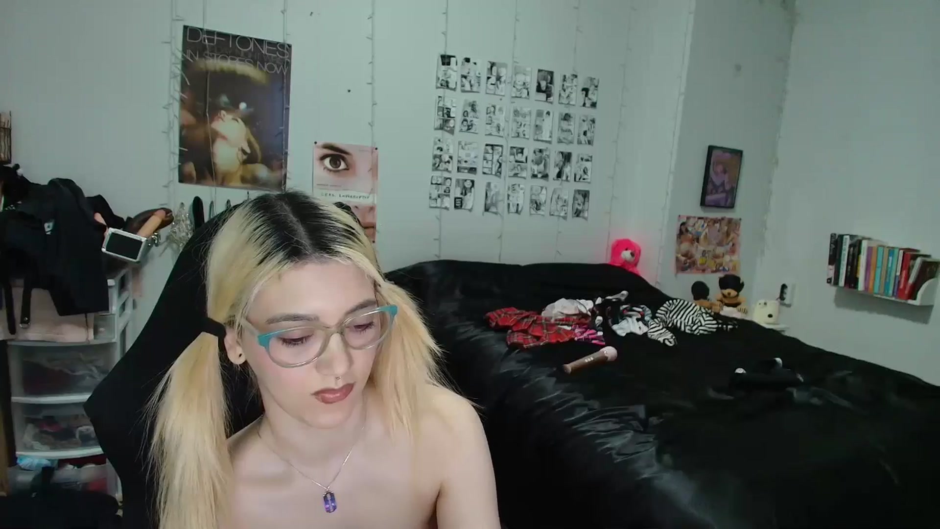 Gallery image thumbnail from AnnaTame's myfreecams stream on, 03/21/2026, 07:01 image 8 of 20