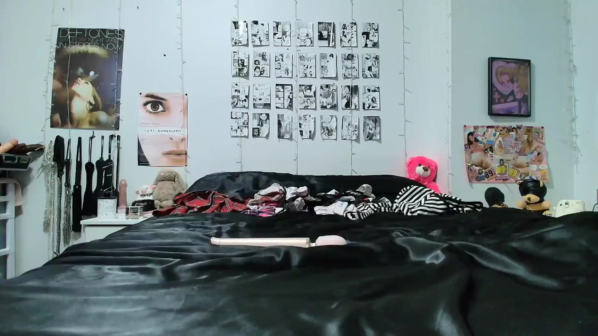 Gallery image thumbnail from AnnaTame's myfreecams stream on, 03/21/2026, 07:01 image 4 of 20
