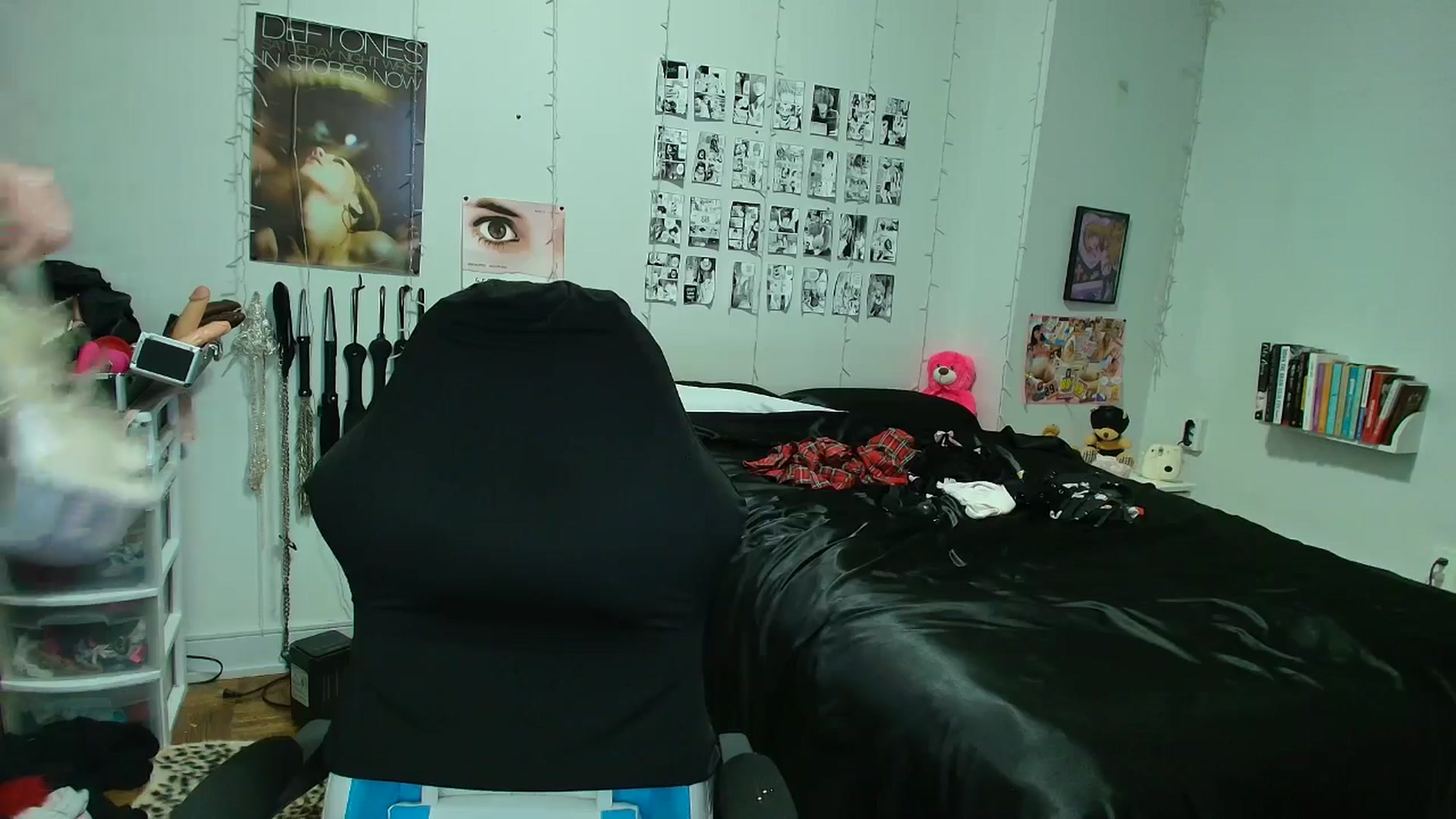 Gallery image thumbnail from AnnaTame's myfreecams stream on, 03/22/2026, 05:20 image 10 of 20