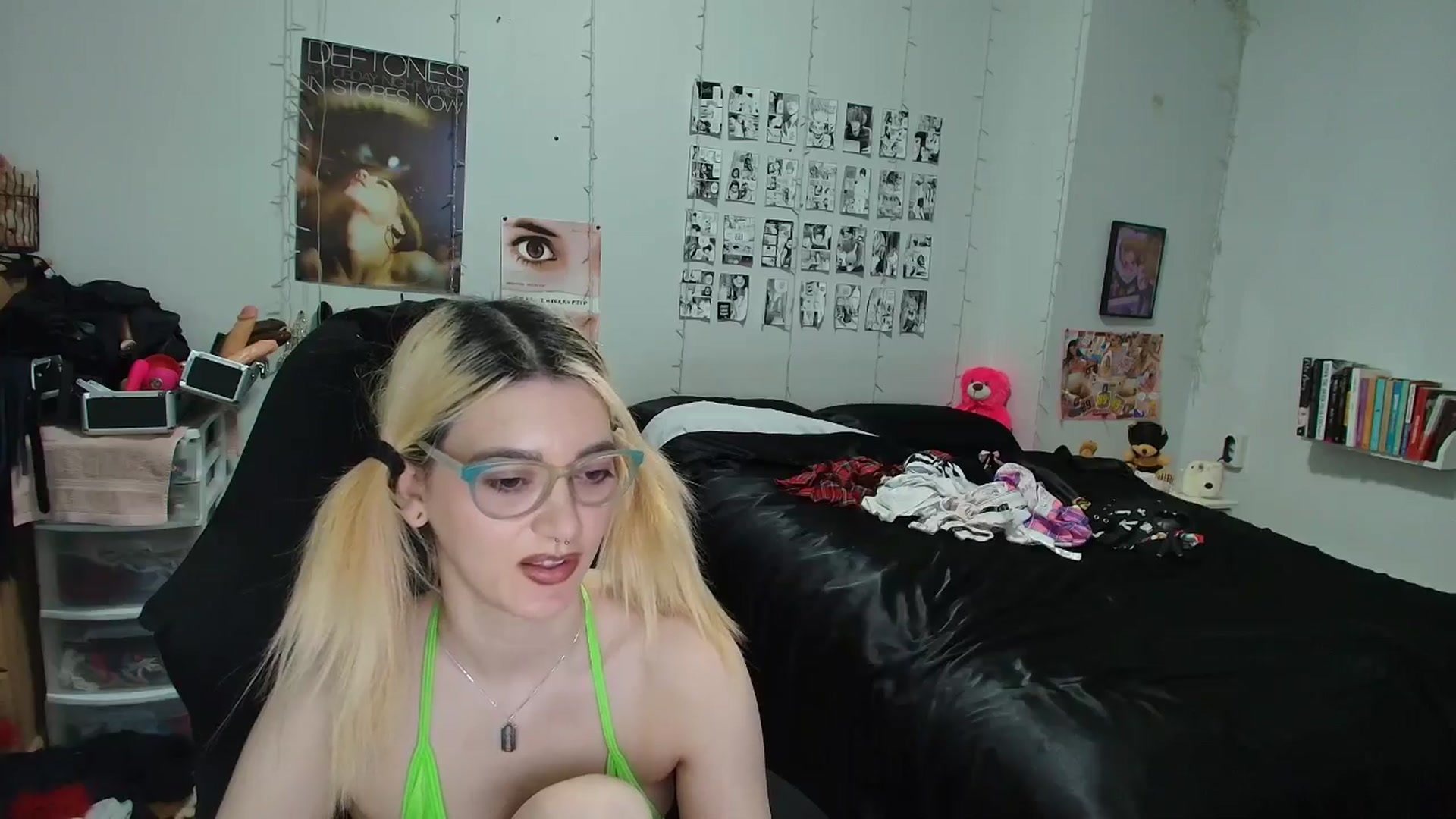 Gallery image thumbnail from AnnaTame's myfreecams stream on, 03/22/2026, 06:36 image 16 of 20