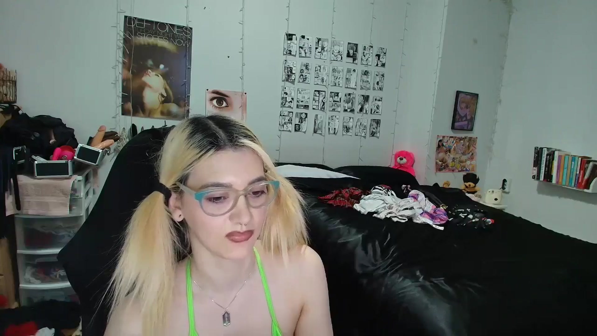 Gallery image thumbnail from AnnaTame's myfreecams stream on, 03/22/2026, 06:36 image 18 of 20