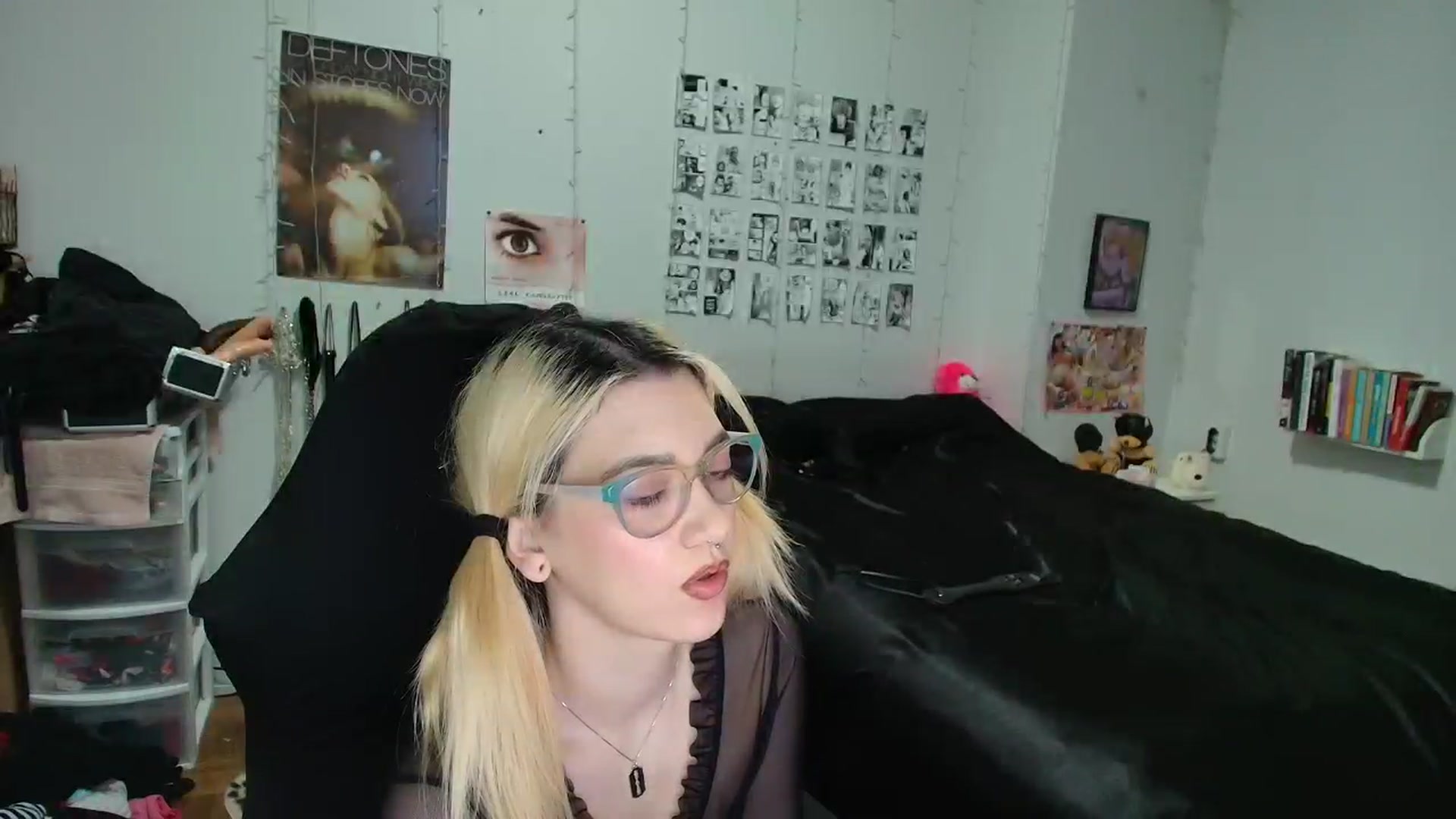 Gallery image thumbnail from AnnaTame's myfreecams stream on, 03/24/2026, 07:05 image 6 of 20