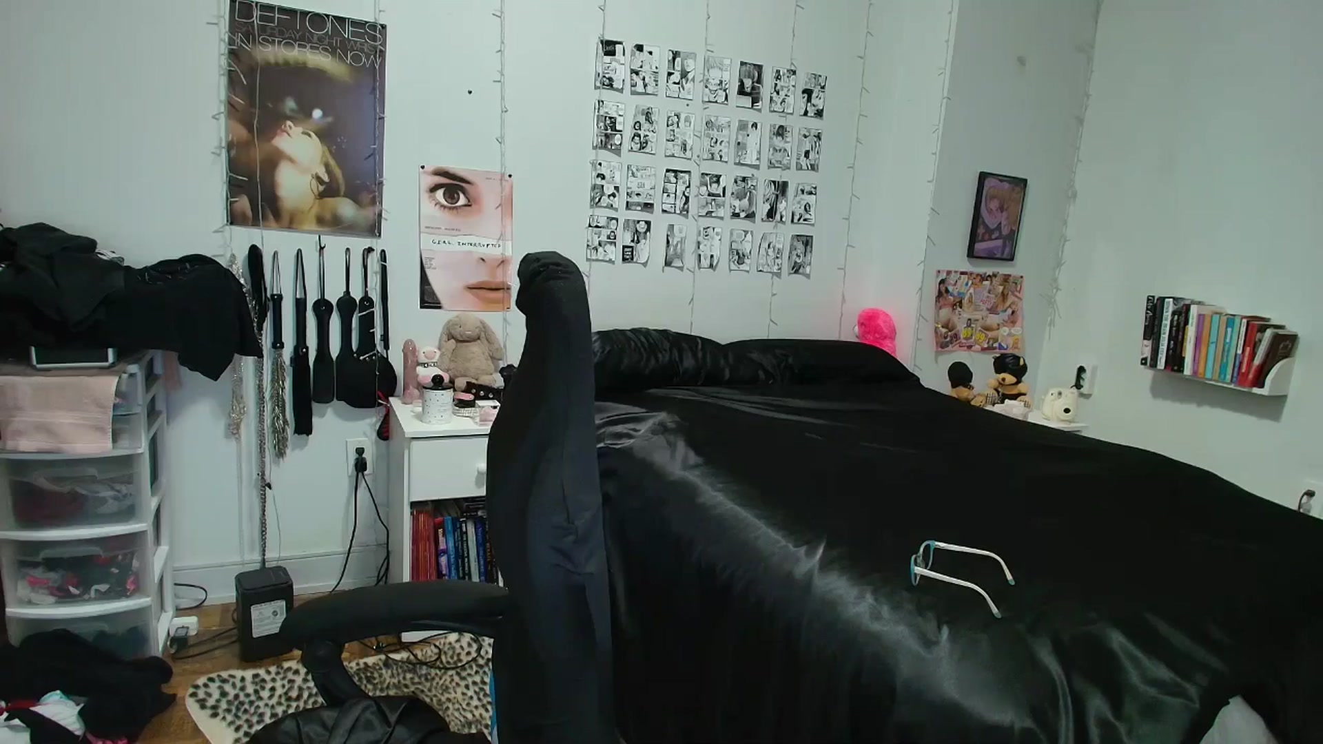 Gallery image thumbnail from AnnaTame's myfreecams stream on, 03/25/2026, 05:24 image 9 of 20