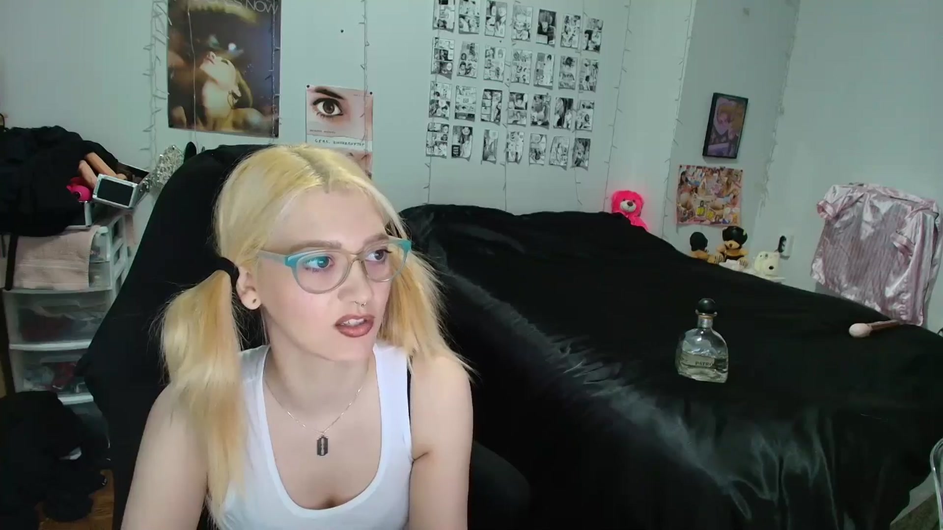 Gallery image thumbnail from AnnaTame's myfreecams stream on, 03/27/2026, 07:54 image 5 of 20