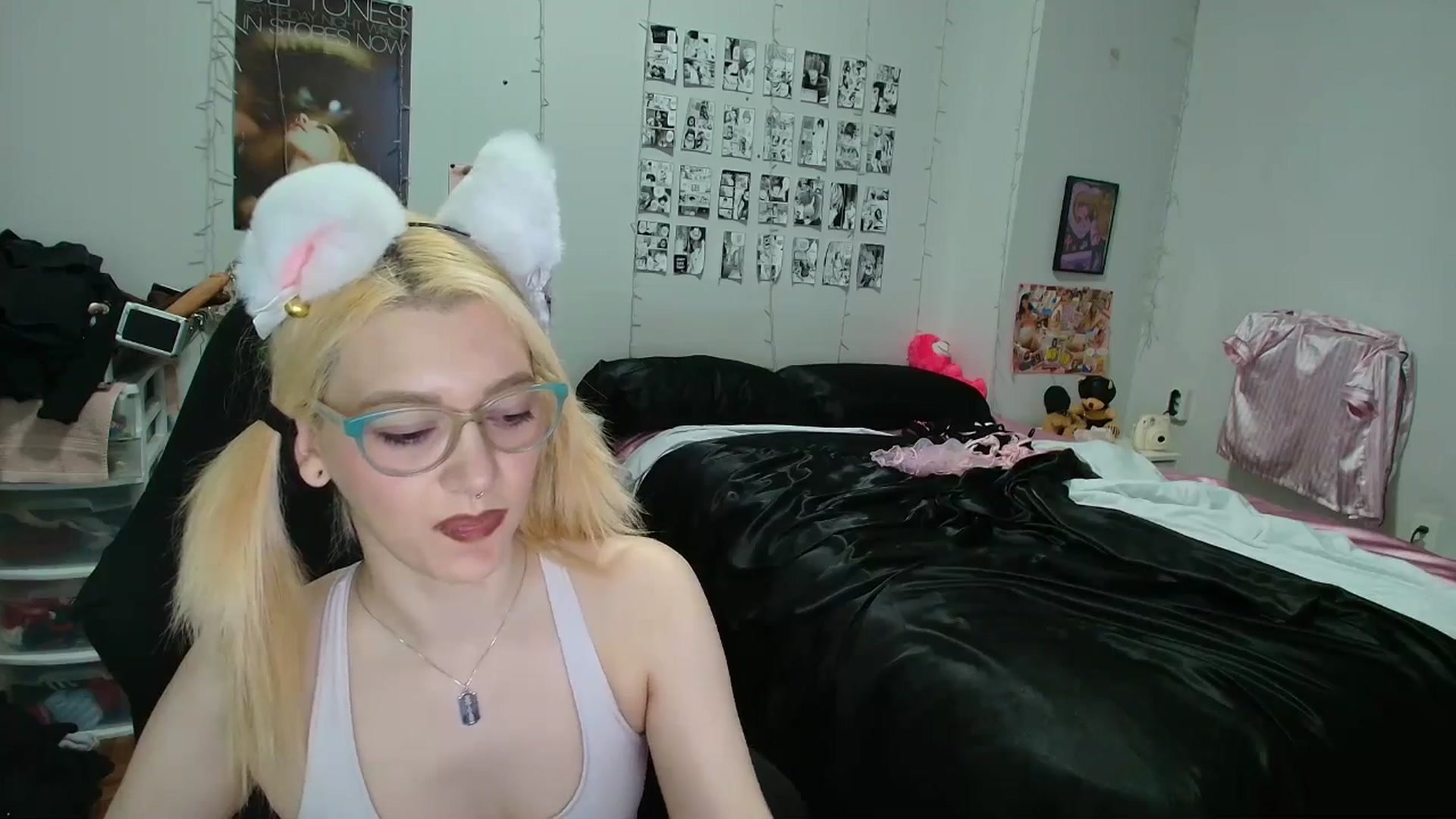 Gallery image thumbnail from AnnaTame's myfreecams stream on, 04/05/2026, 07:34 image 19 of 20
