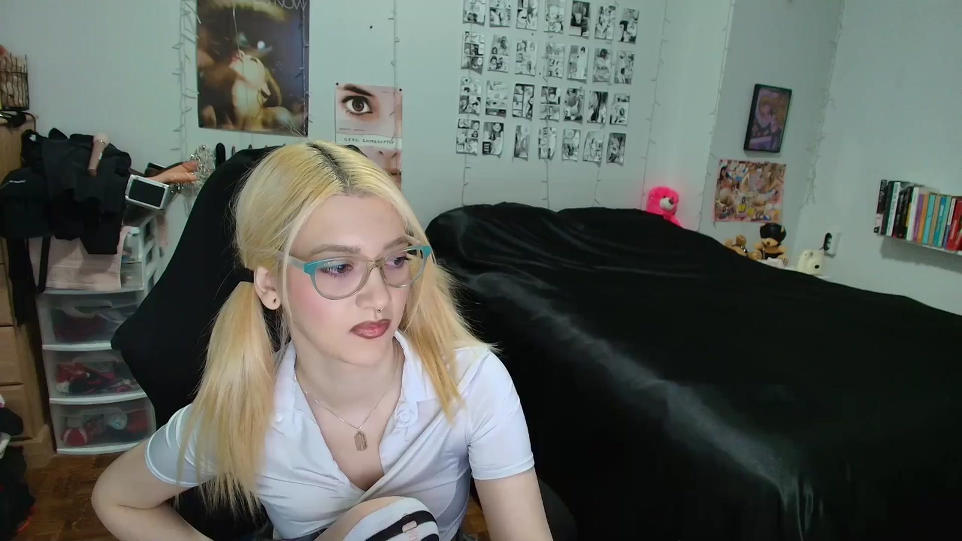 Gallery image thumbnail from AnnaTame's myfreecams stream on, 04/08/2026, 05:41 image 3 of 20