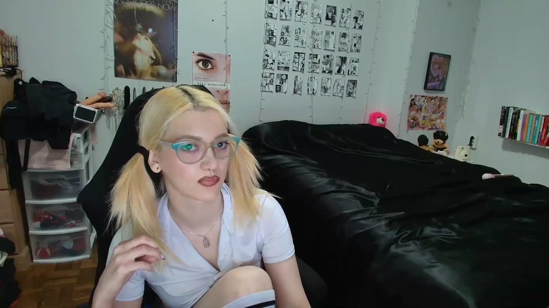 Gallery image thumbnail from AnnaTame's myfreecams stream on, 04/08/2026, 08:07 image 8 of 20