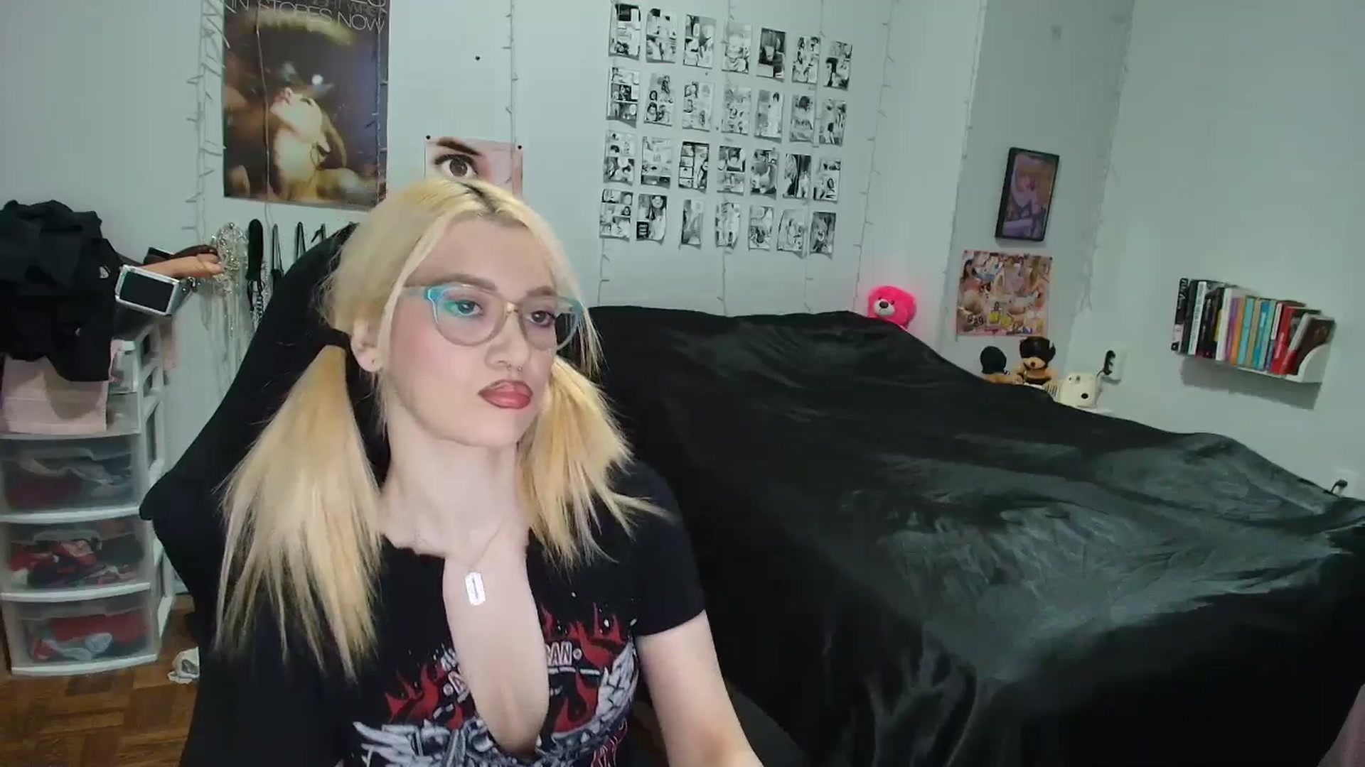 Gallery image thumbnail from AnnaTame's myfreecams stream on, 04/09/2026, 04:28 image 2 of 20
