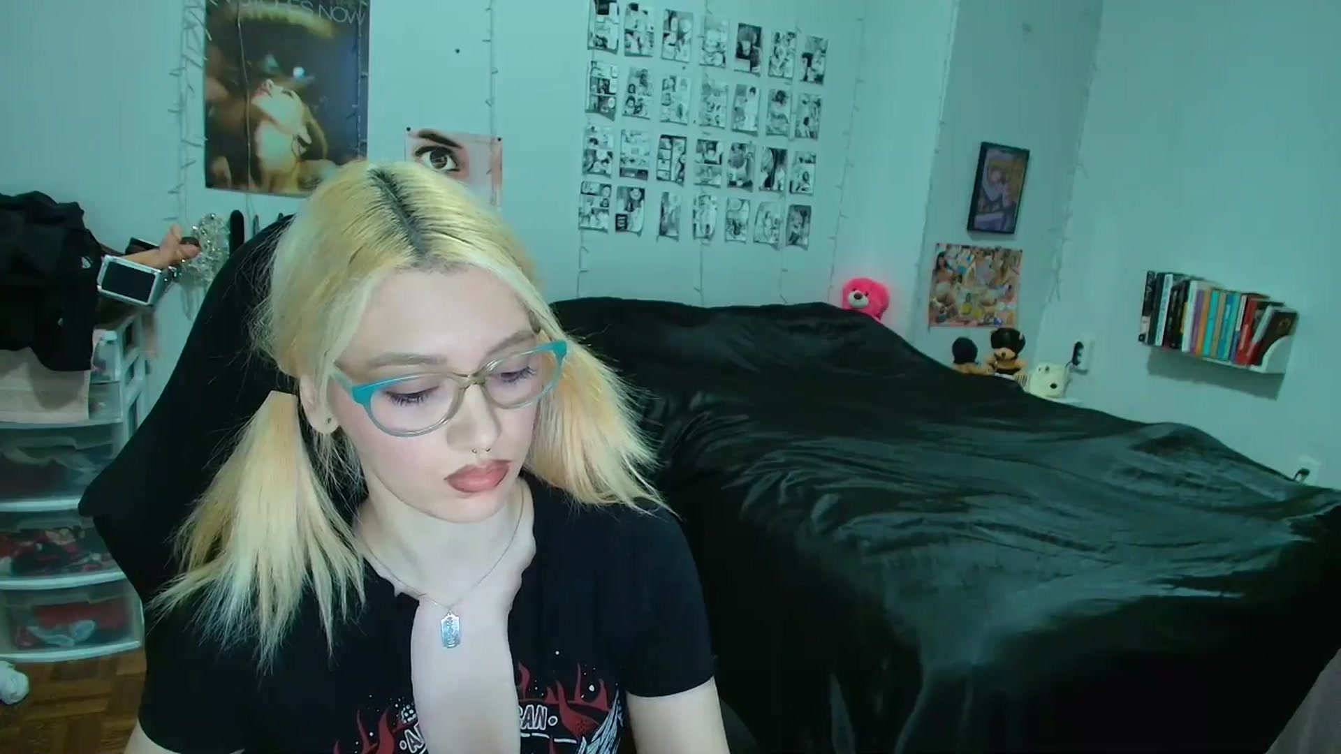 Gallery image thumbnail from AnnaTame's myfreecams stream on, 04/09/2026, 04:28 image 17 of 20