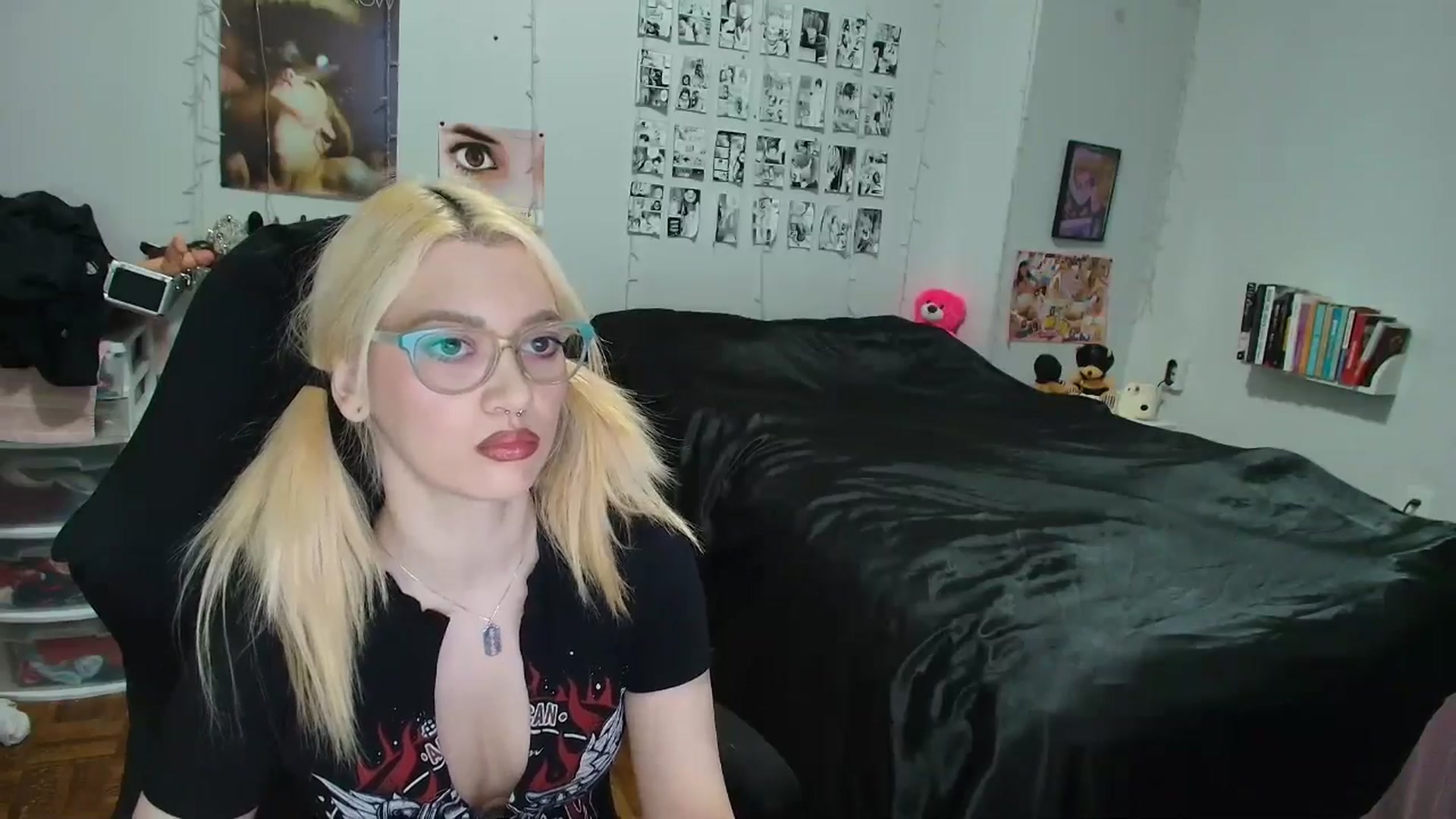 Gallery image thumbnail from AnnaTame's myfreecams stream on, 04/09/2026, 05:12 image 5 of 20