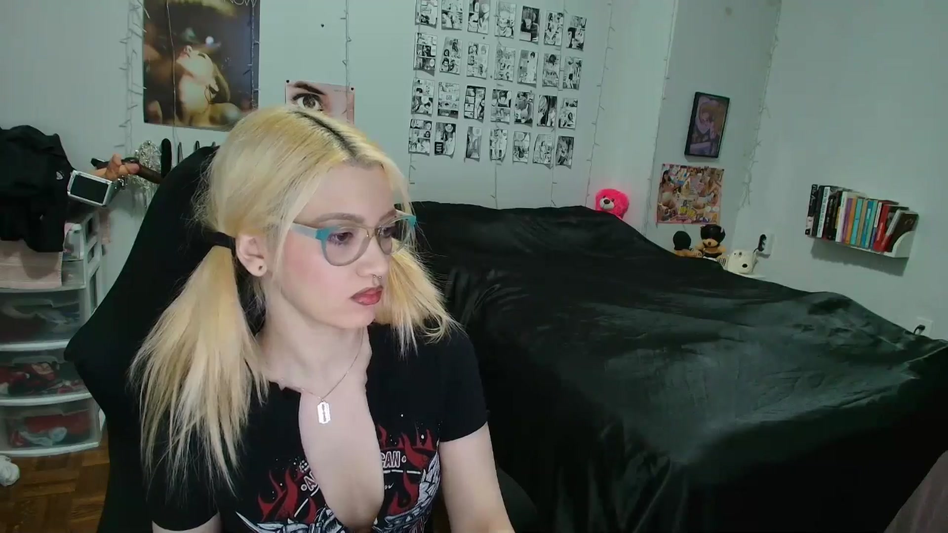 Gallery image thumbnail from AnnaTame's myfreecams stream on, 04/09/2026, 05:12 image 15 of 20