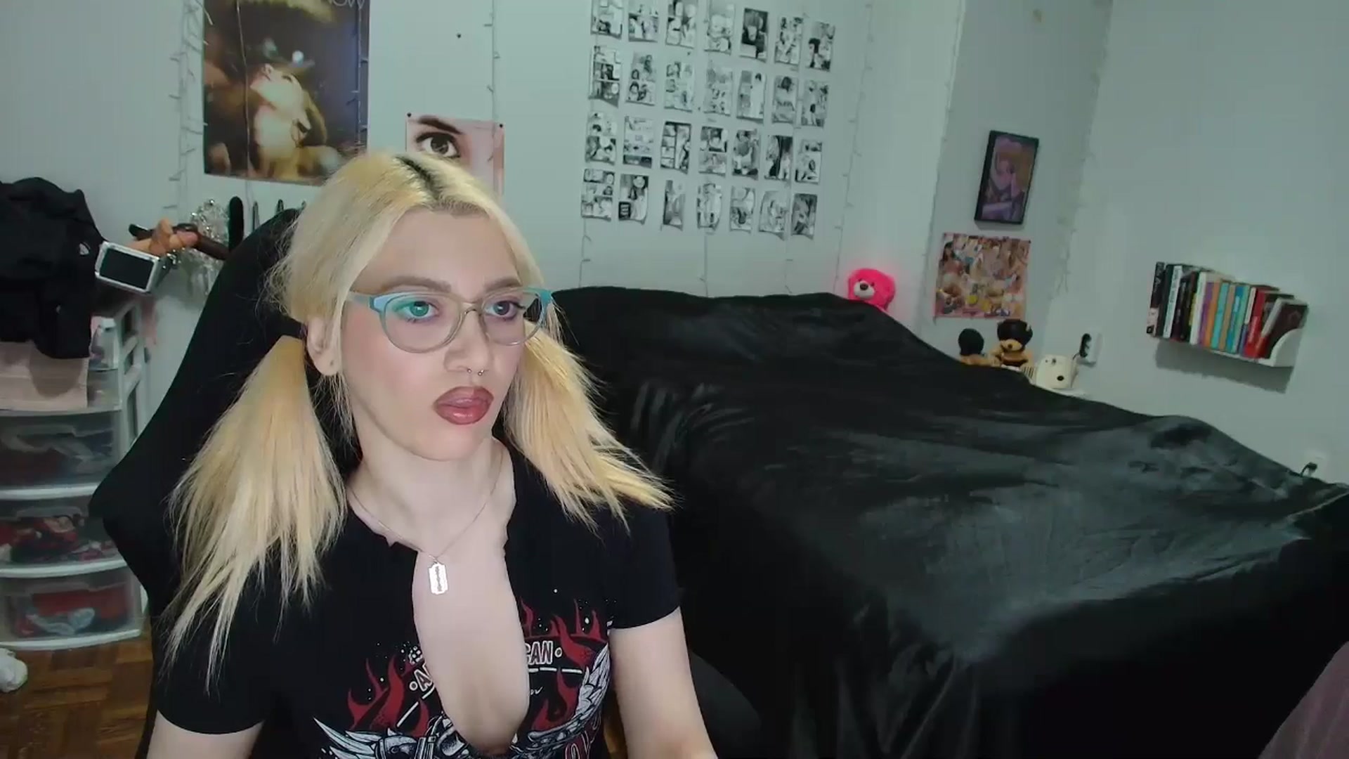 Gallery image thumbnail from AnnaTame's myfreecams stream on, 04/09/2026, 05:12 image 11 of 20