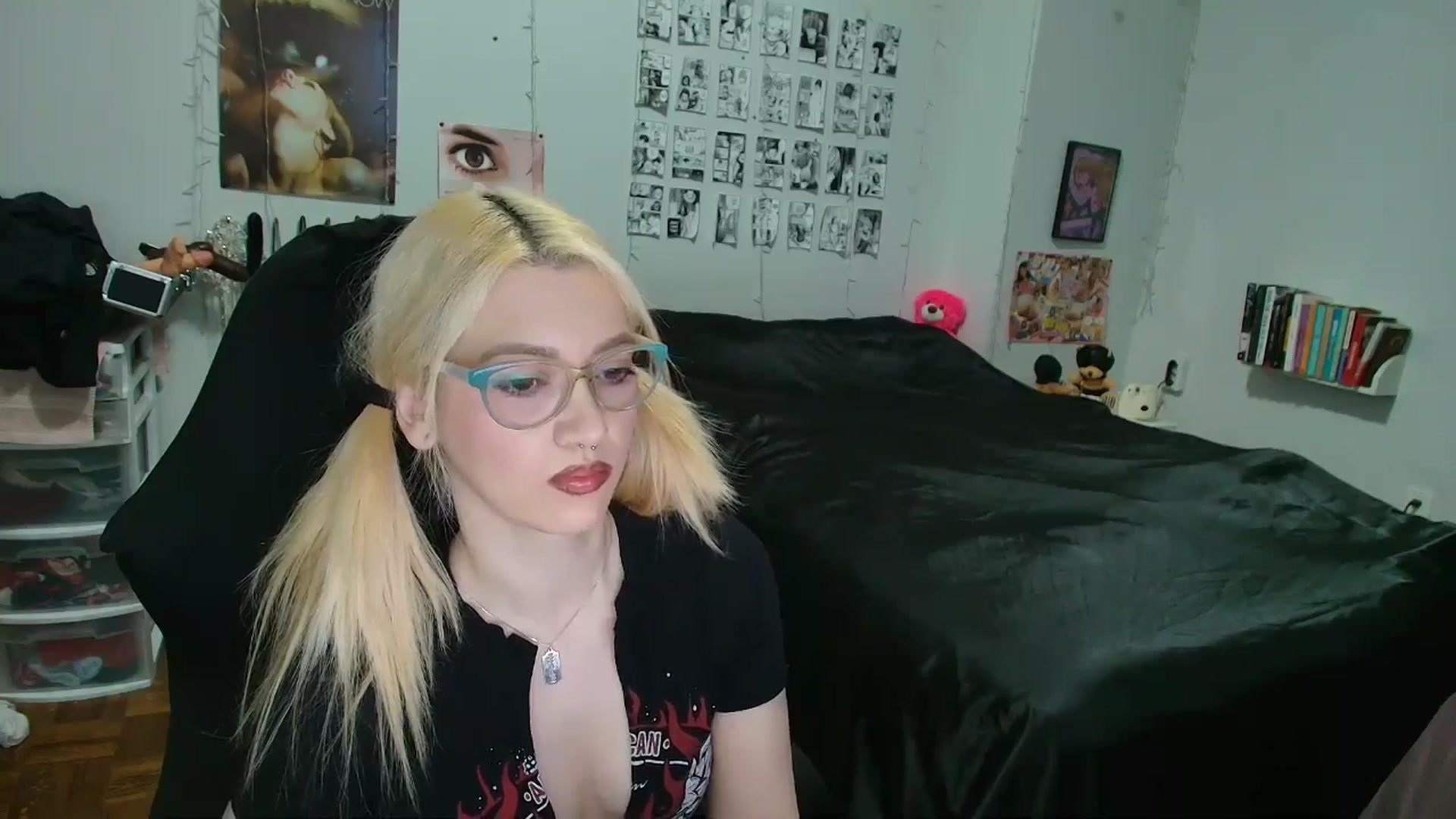 Gallery image thumbnail from AnnaTame's myfreecams stream on, 04/09/2026, 05:12 image 14 of 20