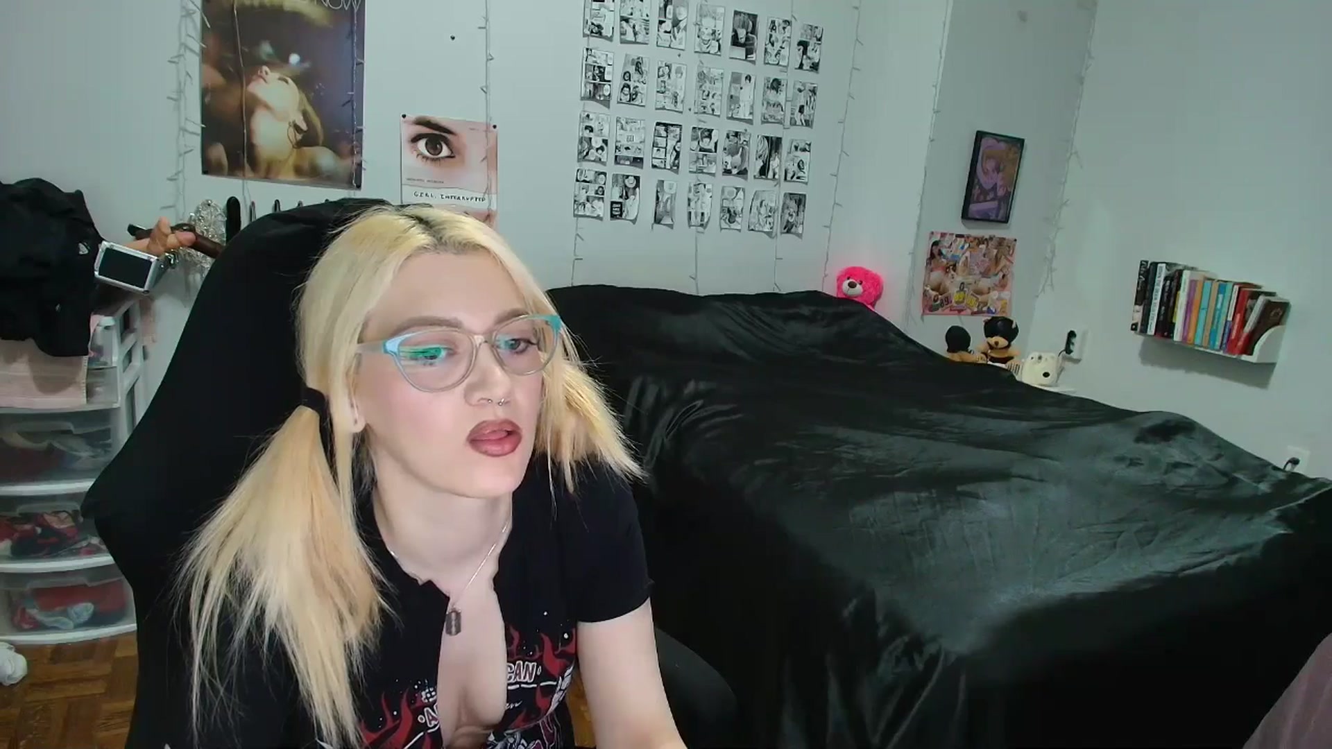Gallery image thumbnail from AnnaTame's myfreecams stream on, 04/09/2026, 05:43 image 13 of 20