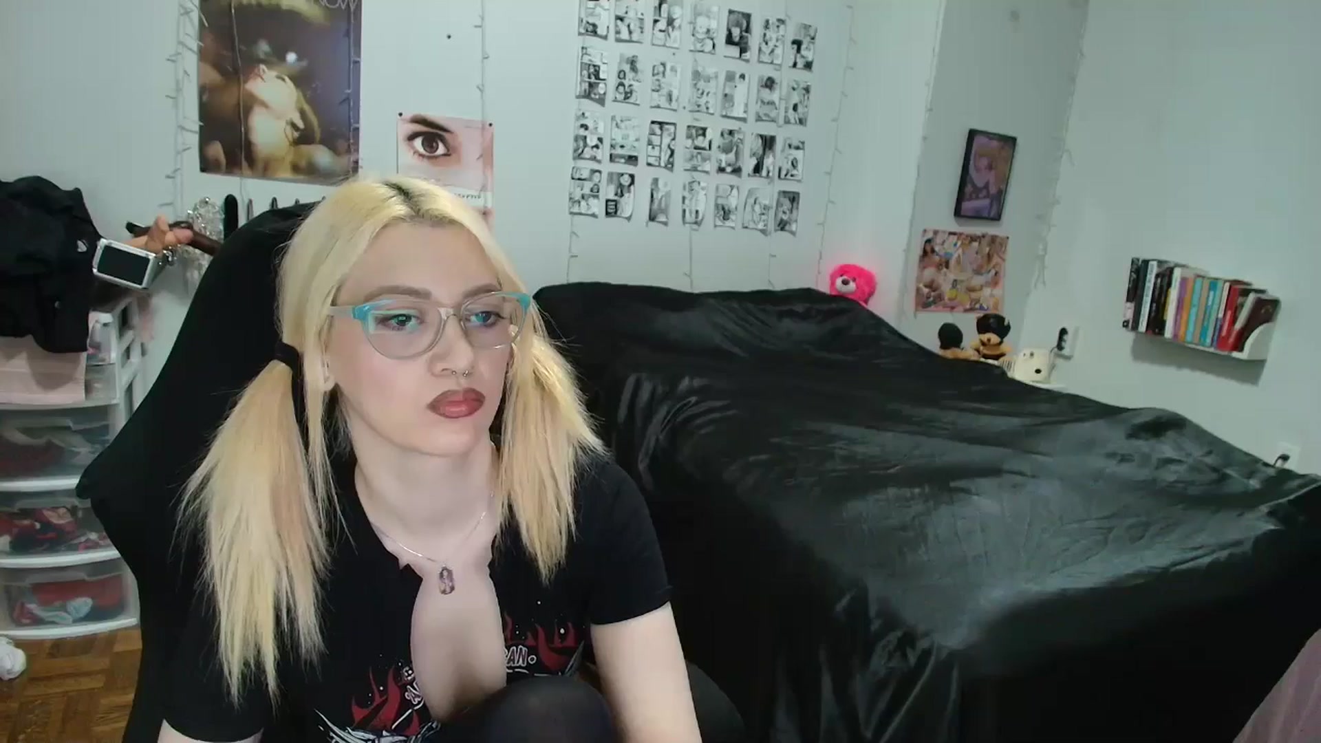 Gallery image thumbnail from AnnaTame's myfreecams stream on, 04/09/2026, 05:43 image 5 of 20